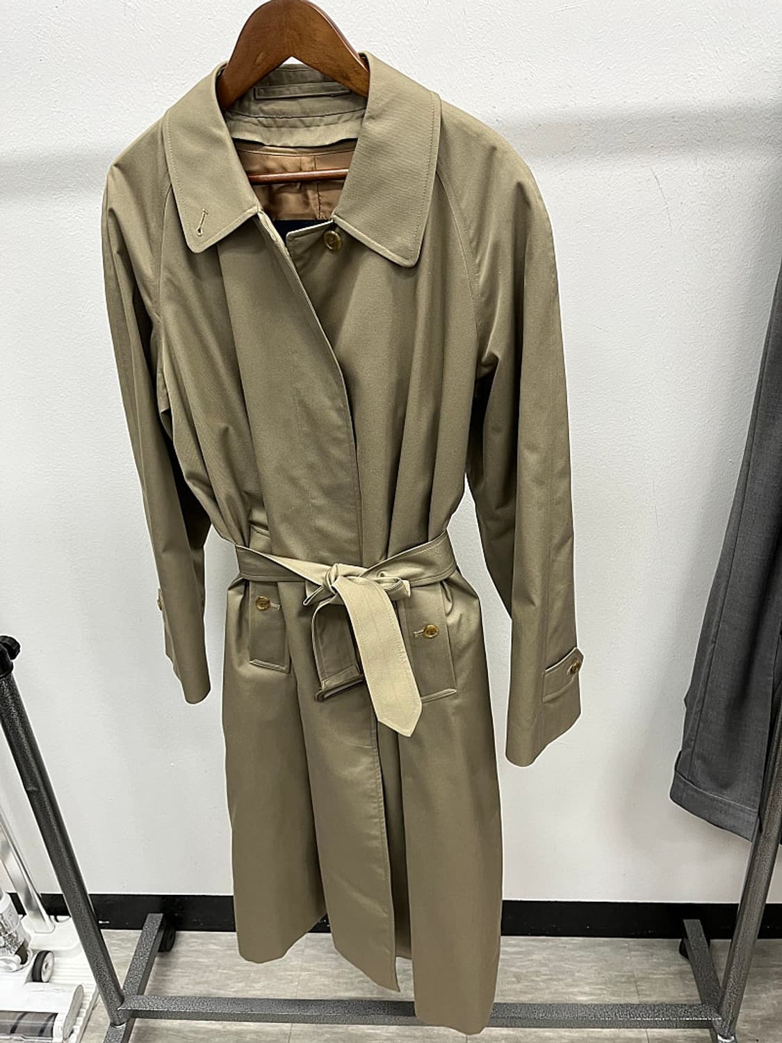 여) 버버리 개버딘 내피 트렌치코트  상품이미지4