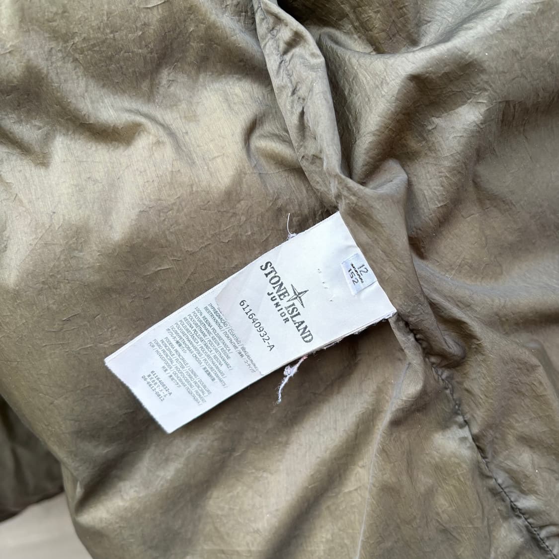 스톤아일랜드 코요테 털(탈부착) 후드 다크 올리브 워싱 푸퍼 자켓 상품이미지8