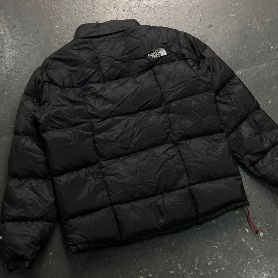 100 노스페이스 로체 패딩  상품이미지7