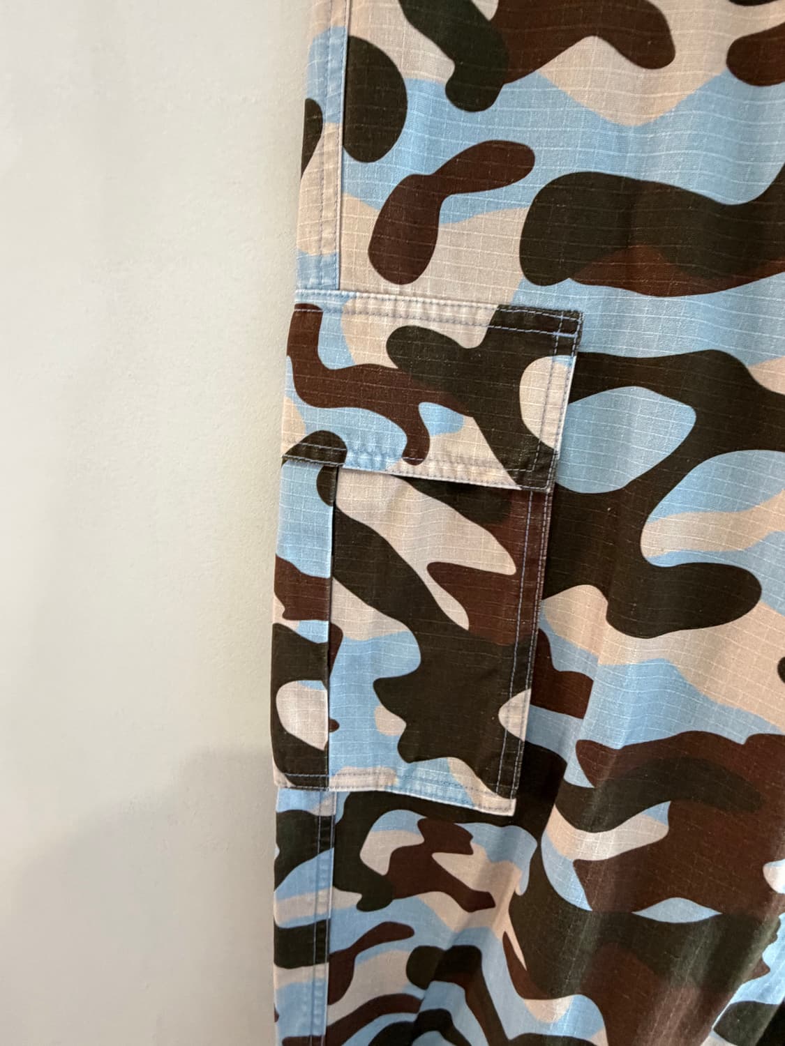 Bott 보트 멀티컬러 카모플라쥬 립스탑 카고팬츠  상품이미지5