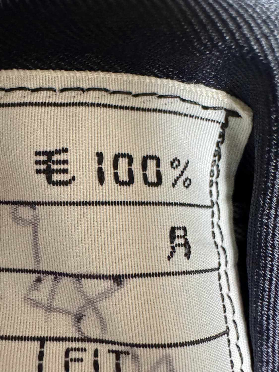 울 100% 핀 스트라이프 금장 블레이저 상품이미지6