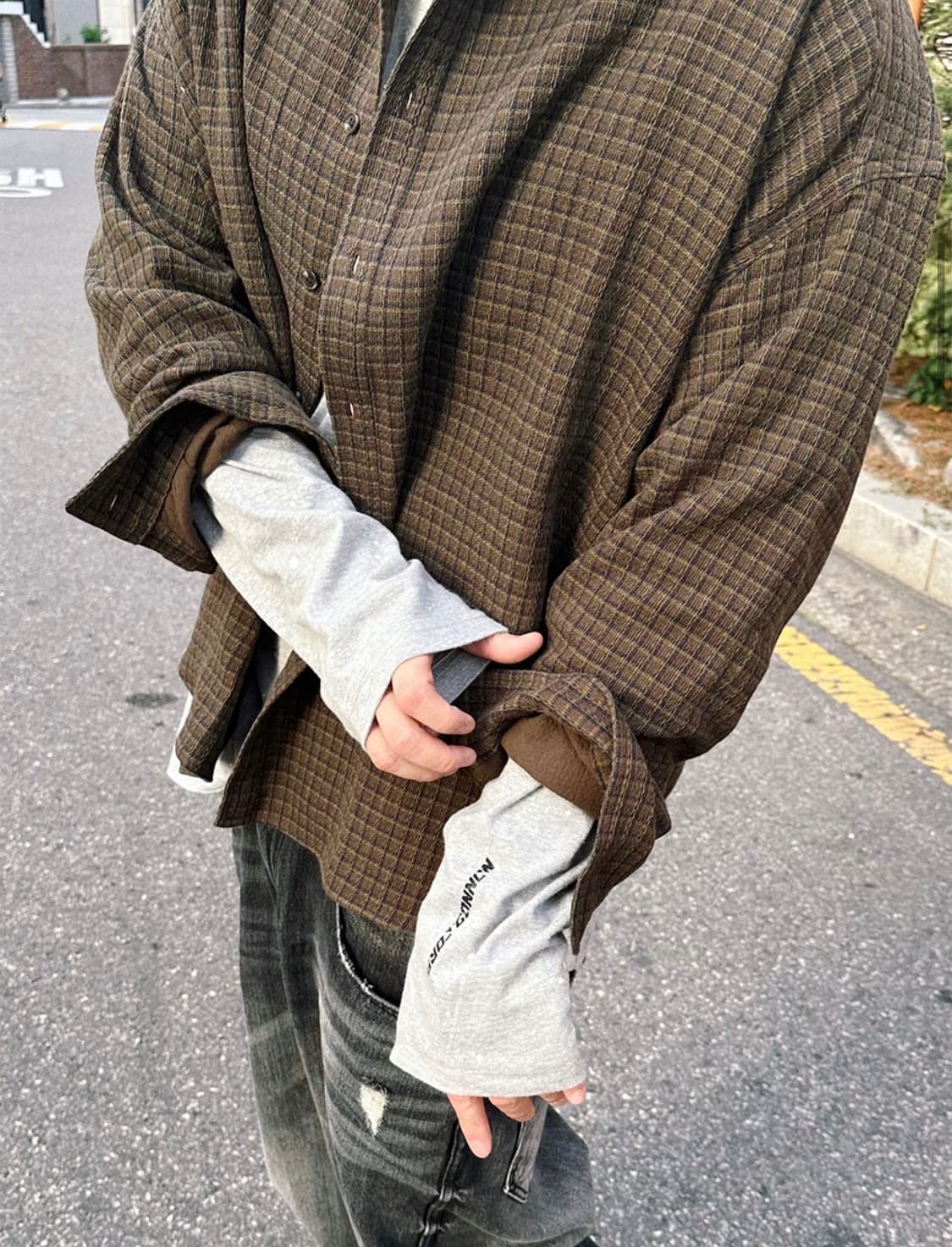 논노드 플렉서블 스트링 체크 셔츠 브라운 상품이미지4