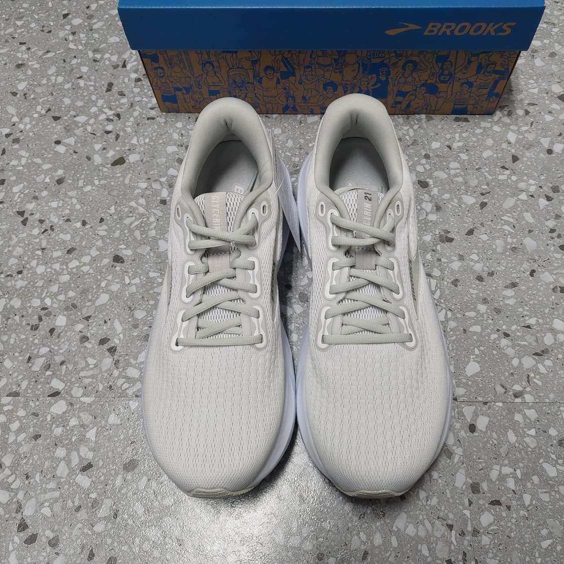 브룩스 여성 런닝화 빅사이즈 250 255 260 균일가 왕발 상품이미지7