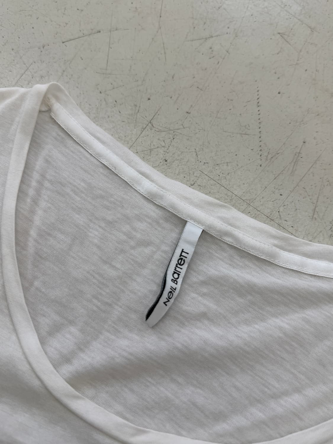 닐바렛 프린팅 티셔츠 상품이미지2