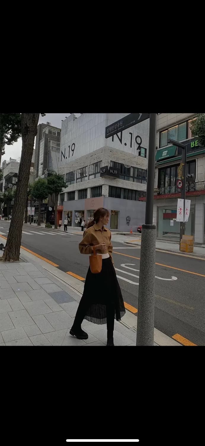 프로스트제이 르헤 주름 스커트 블랙 상품이미지3