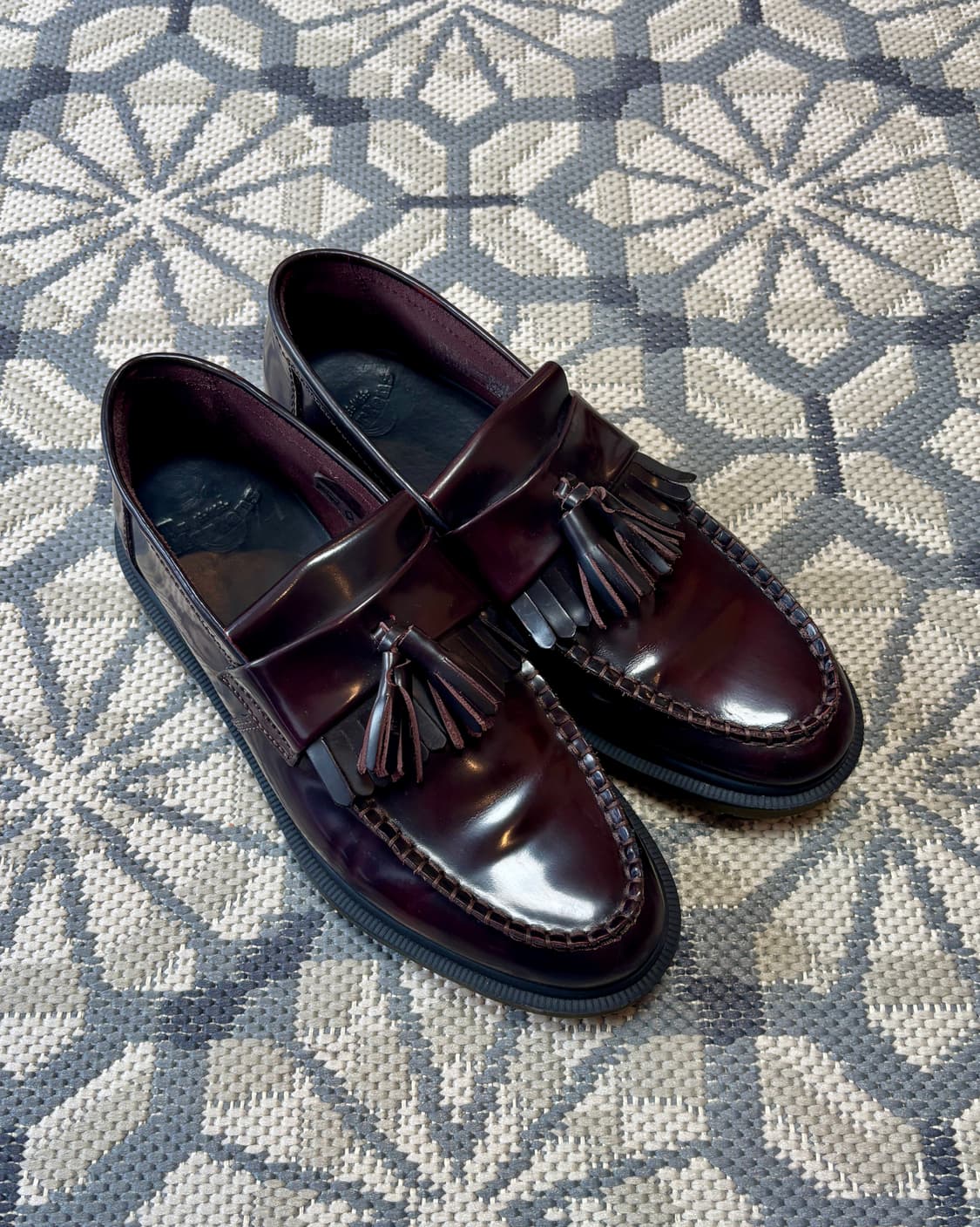 (270) 닥터마틴 아드리안 체리 레드 상품이미지1