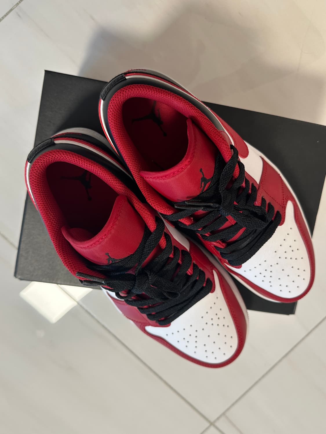 조던1로우 화이트 짐 레드블랙 260 상품이미지2