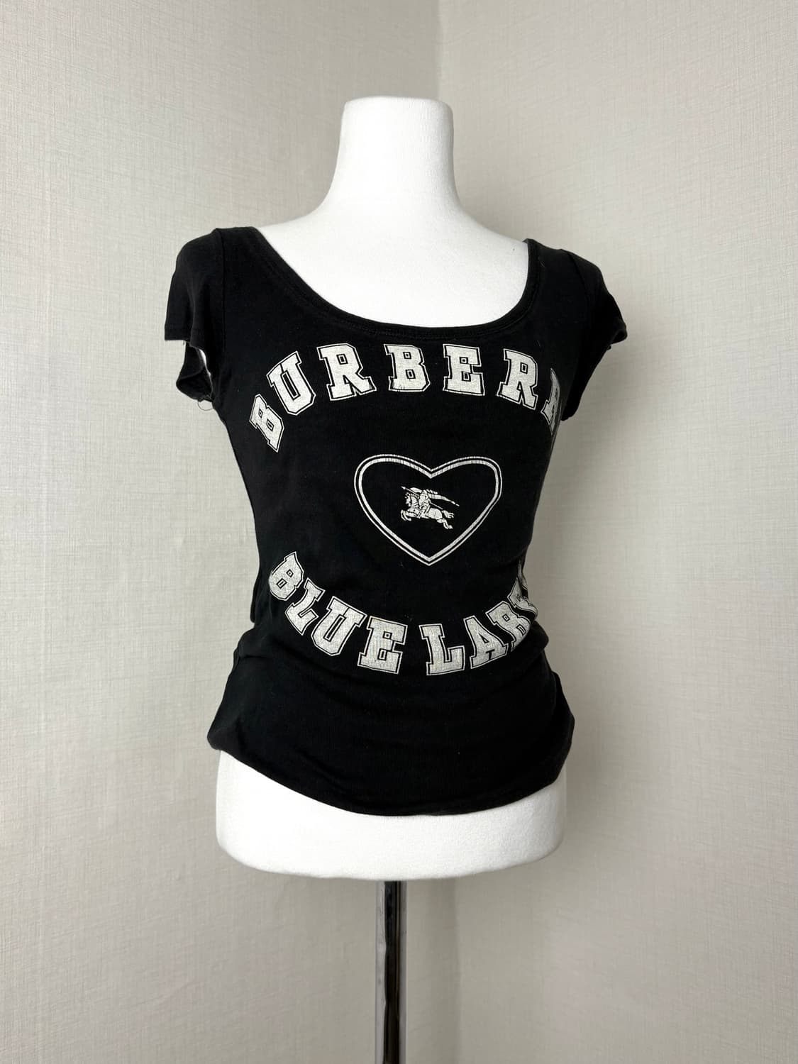 버버리 빅로고 블랙 탑 상품이미지4