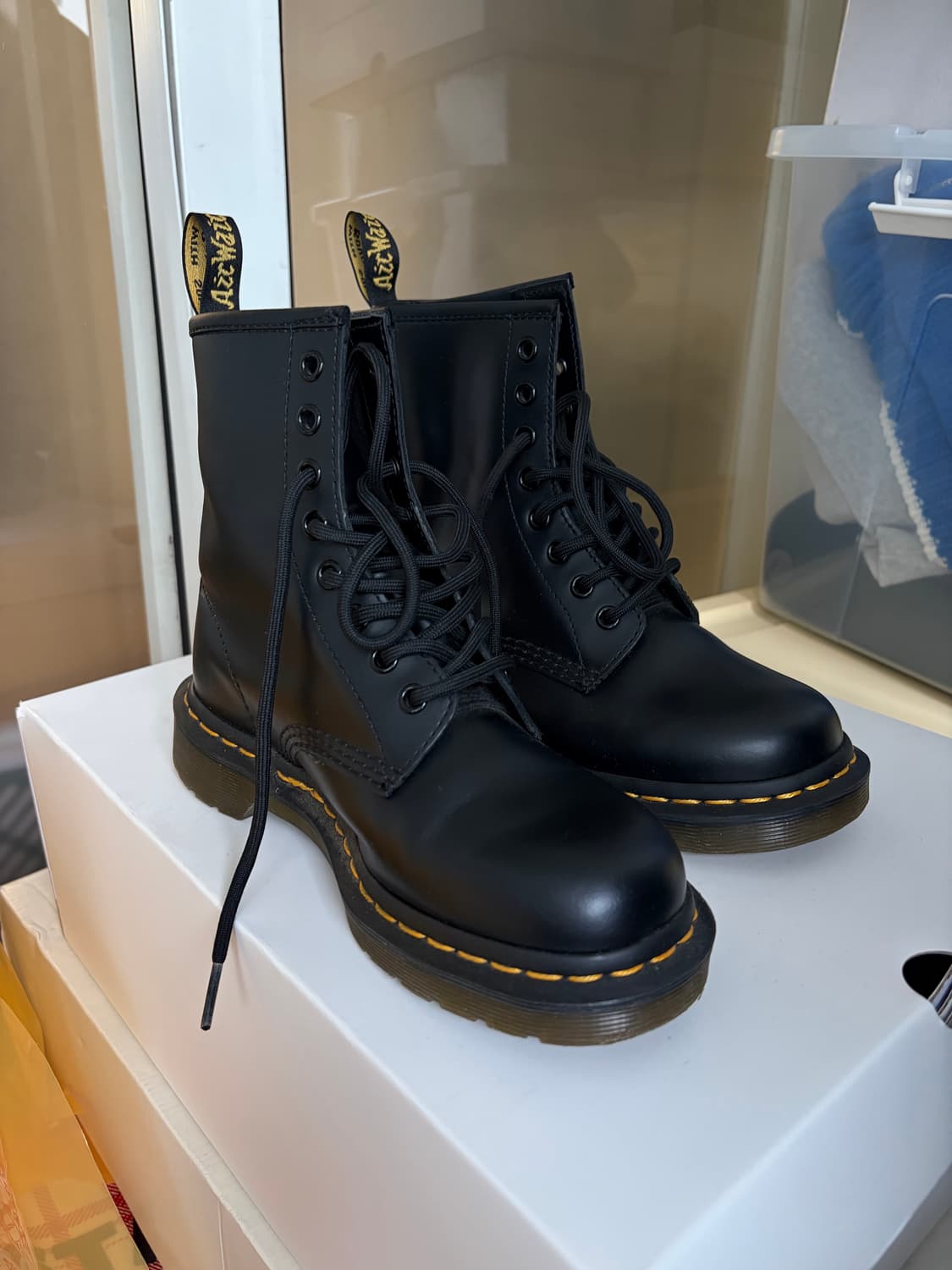 닥터마틴 1460 블랙 8홀 부츠 230 상품이미지1