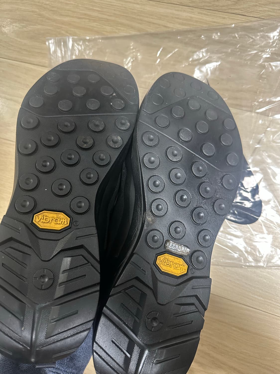 아크테릭스 트레킹화 260 상품이미지6