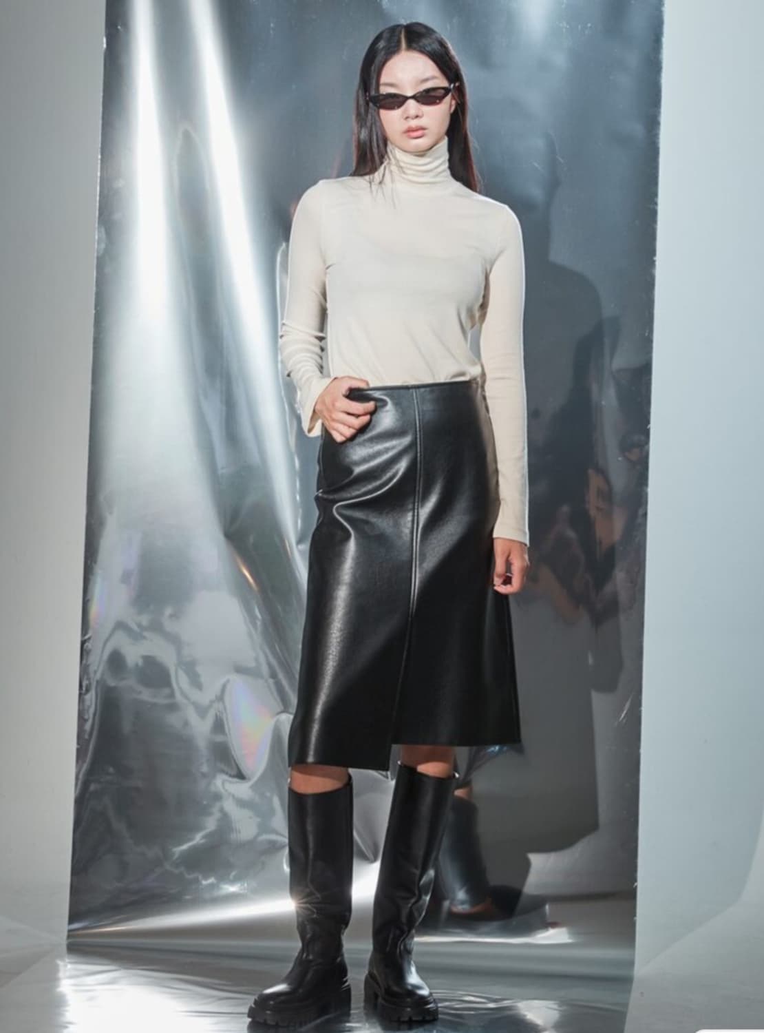 구호플러스 페이크레더 언발란스 스커트 1사이즈 상품이미지1