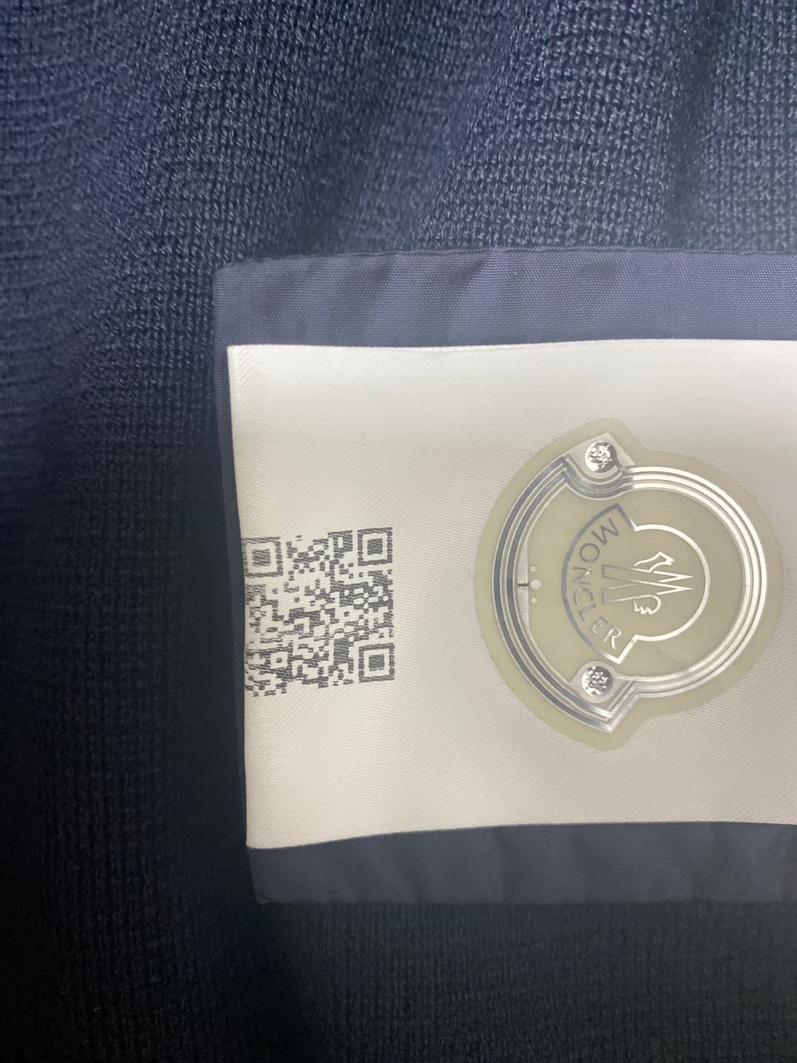 정품 새상품급 몽클레어 니트패딩 S 상품이미지5