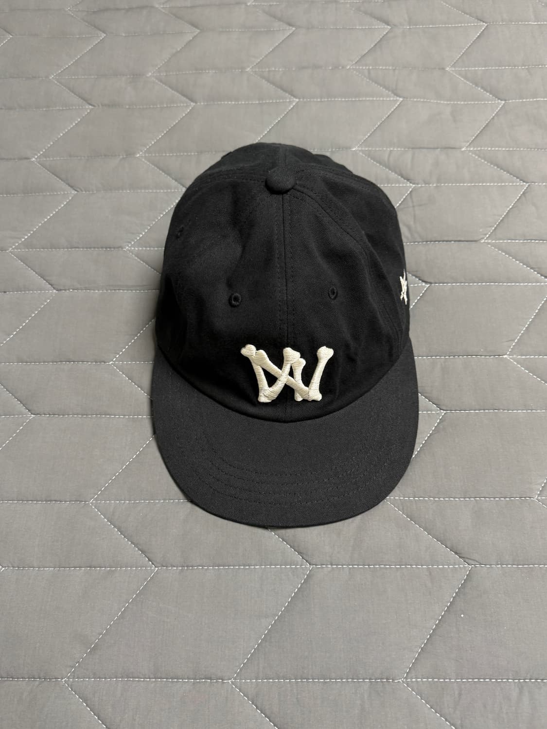 [OS] AOIRO  6-Panel Bone A/N Cap - BLACK 상품이미지1