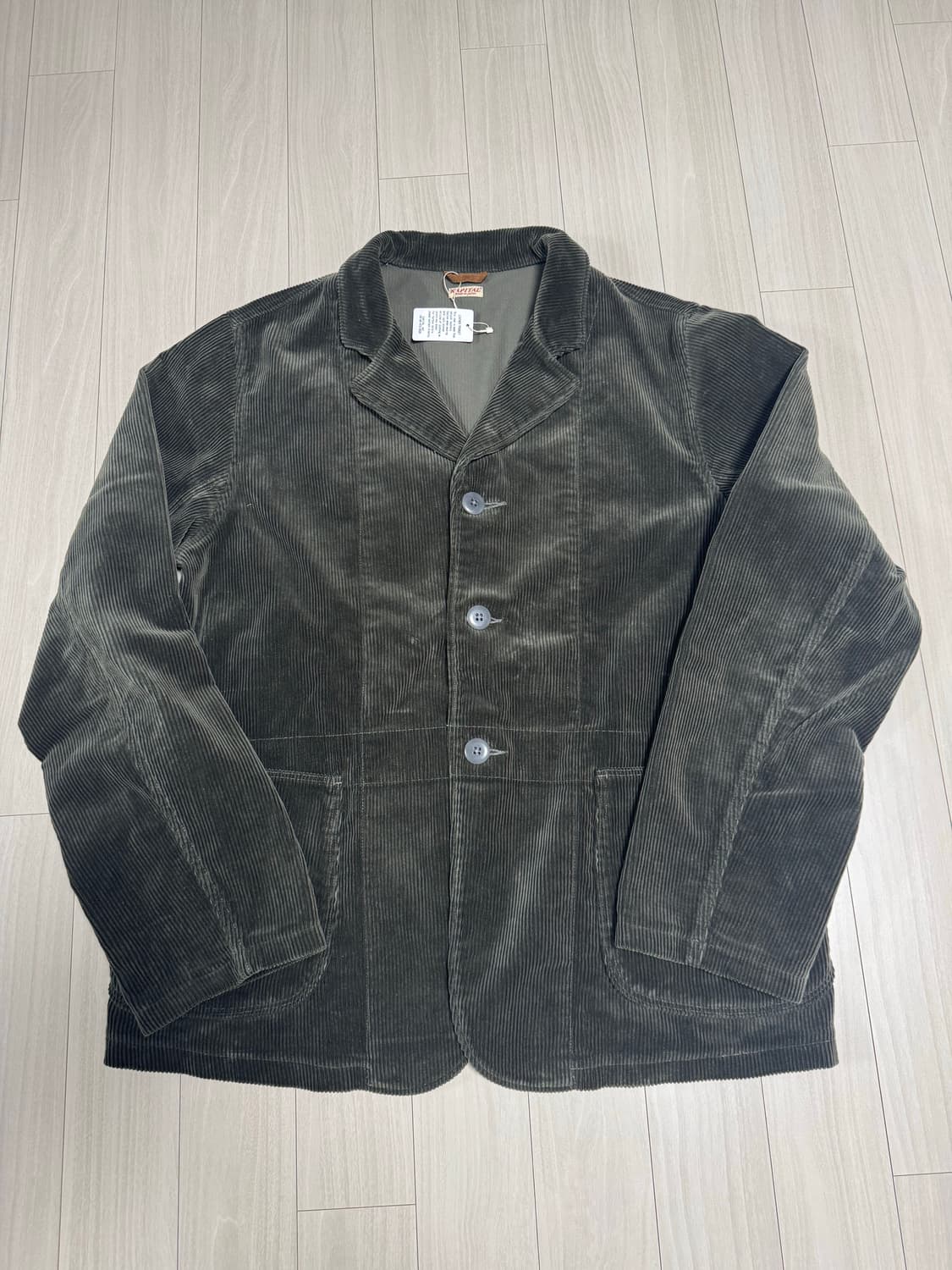 캐피탈 호스피탈 코듀로이 자켓 4사이즈 판매합니다. 상품이미지1