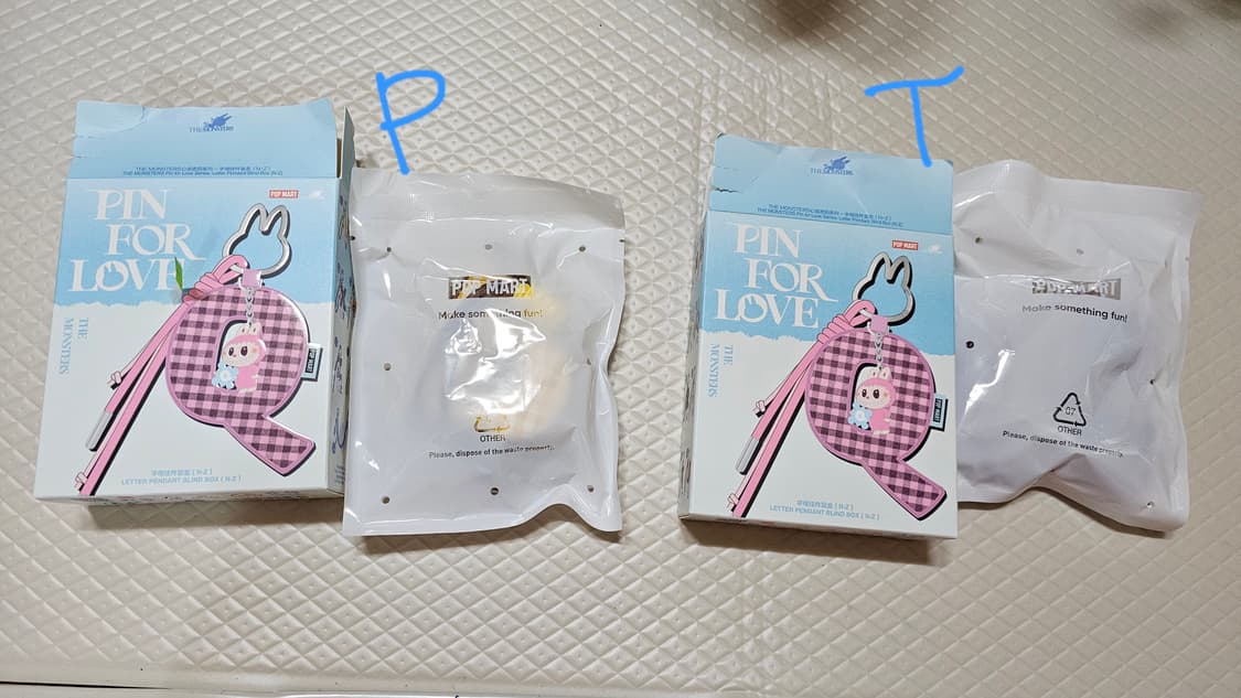 팝마트 라부부 이니셜키링  상품이미지1