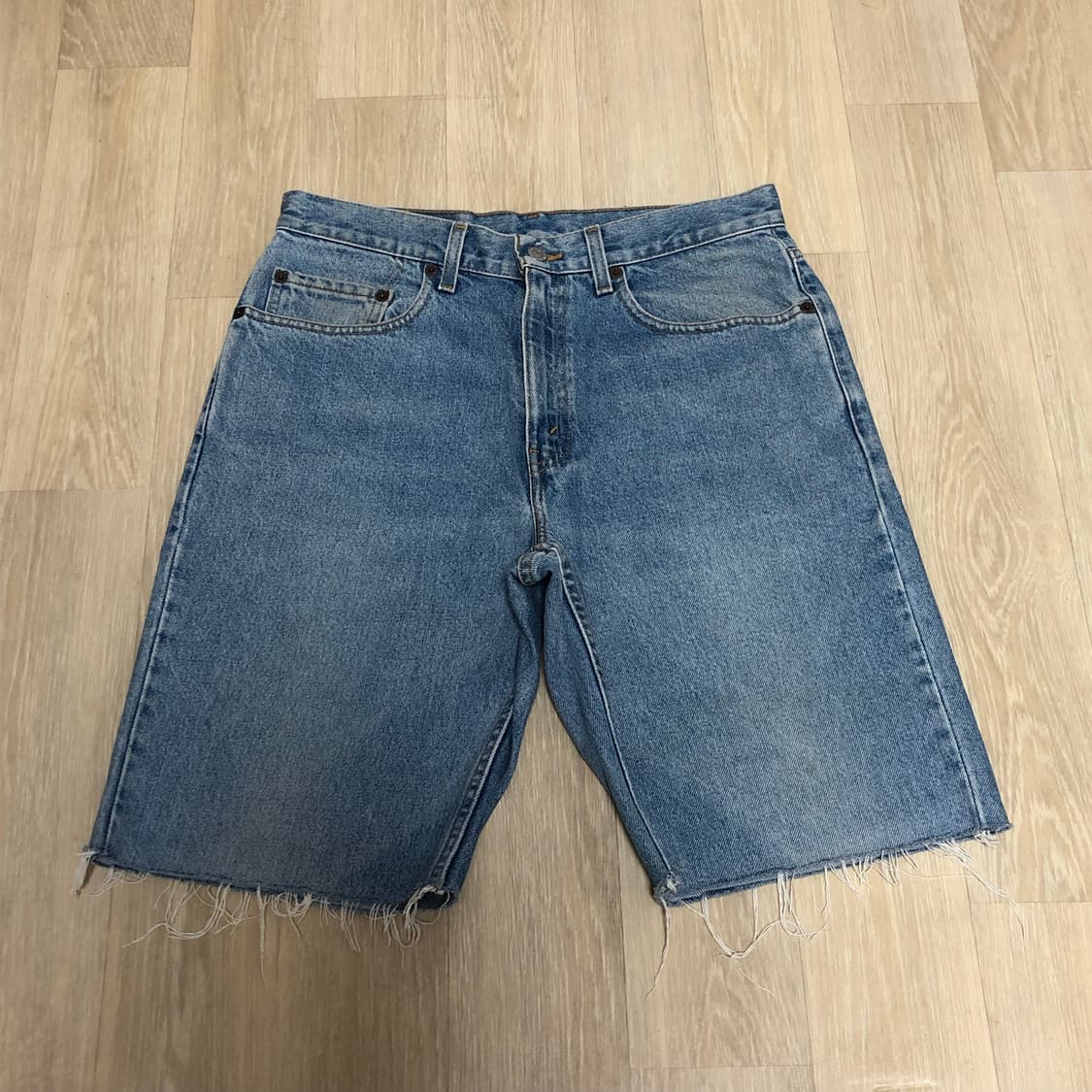 (32) 00's 리바이스 Levi's 550 릴렉스드핏 연청 쇼츠 반바 상품이미지1