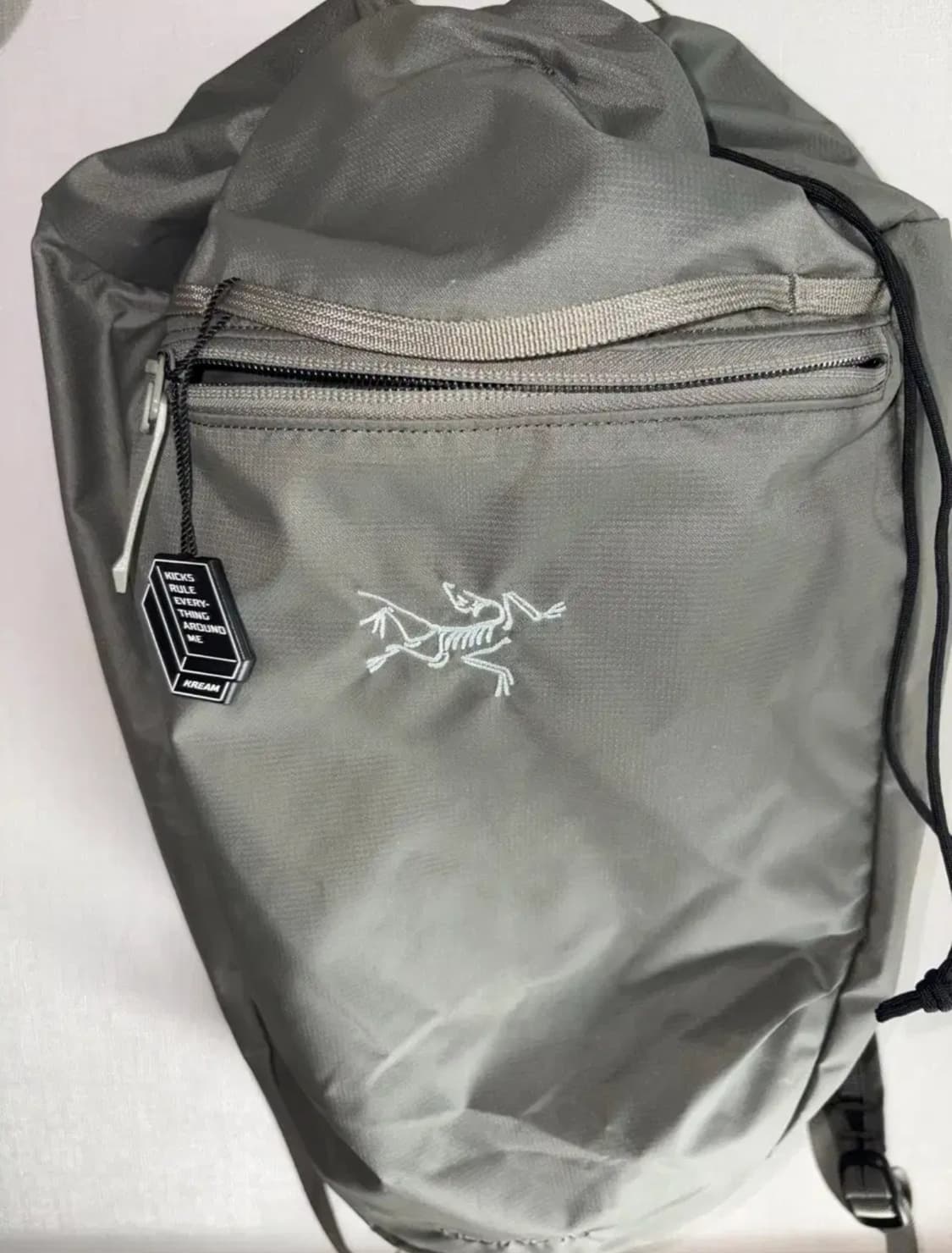 아크테릭스 헬리아드 10 백팩 포리지 상품이미지2