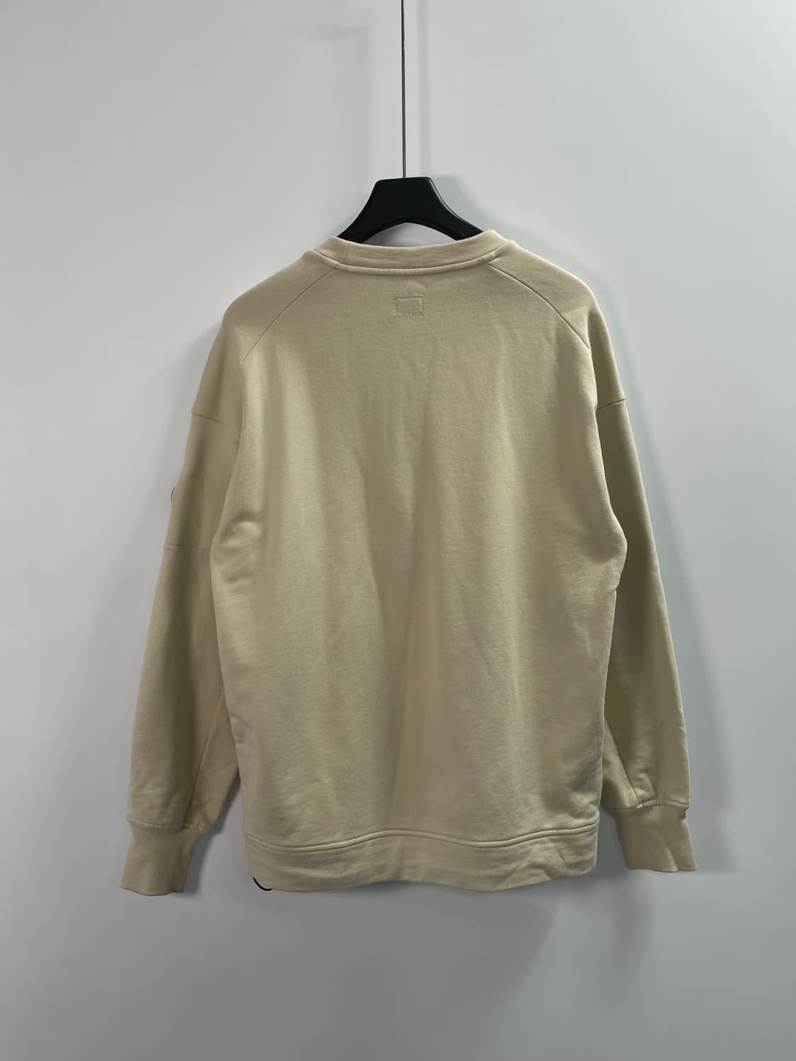 CP컴퍼니 렌즈 스웻 맨투맨 (on.225) 상품이미지3