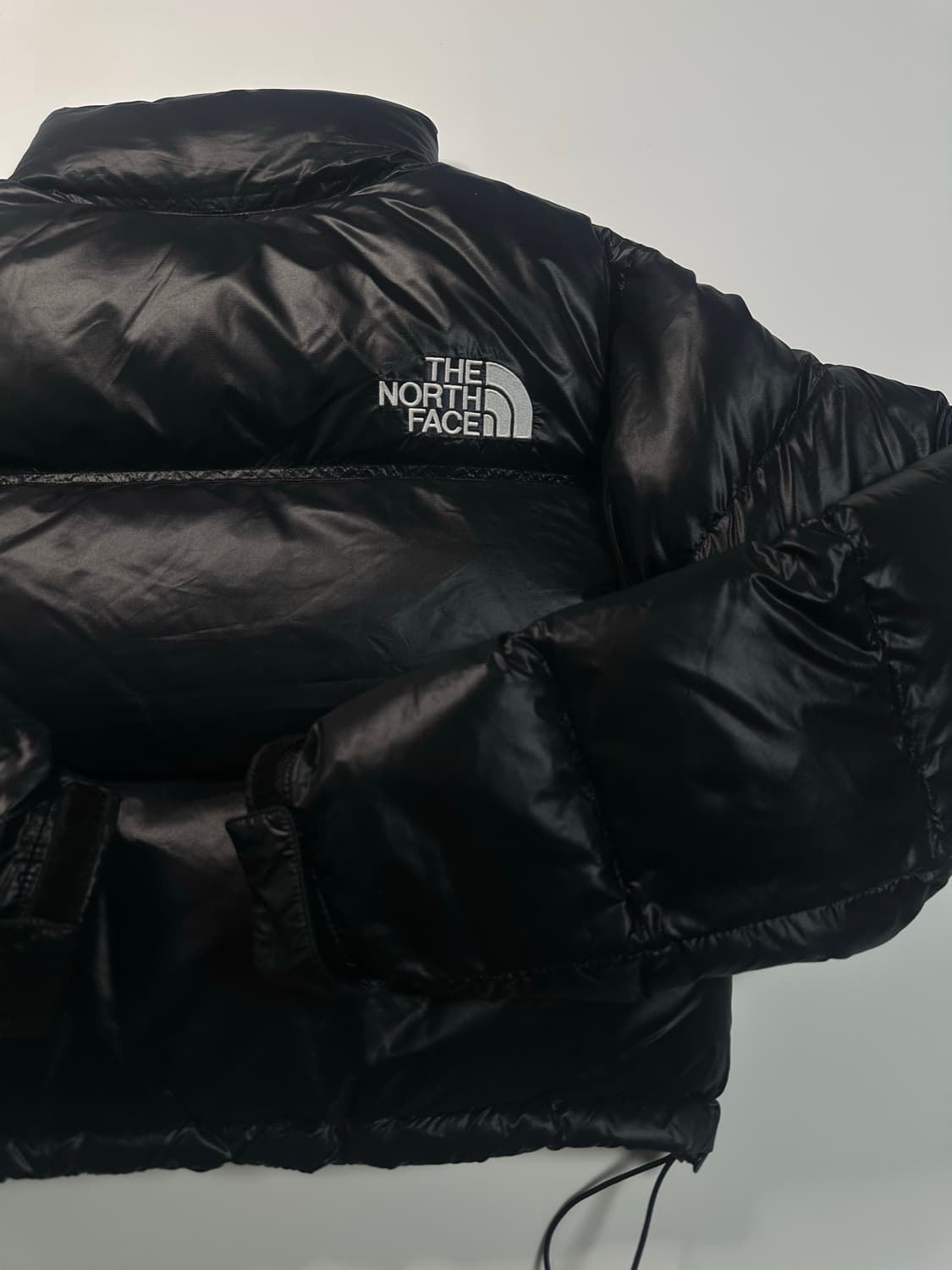 노스페이스 눕시 700 숏패딩 유광 상품이미지5