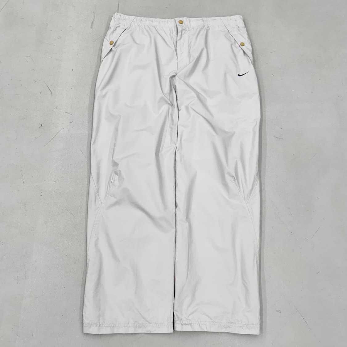 나이키 00s 스우시 올드스쿨 와이드 바람막이 트랙팬츠 상품이미지2