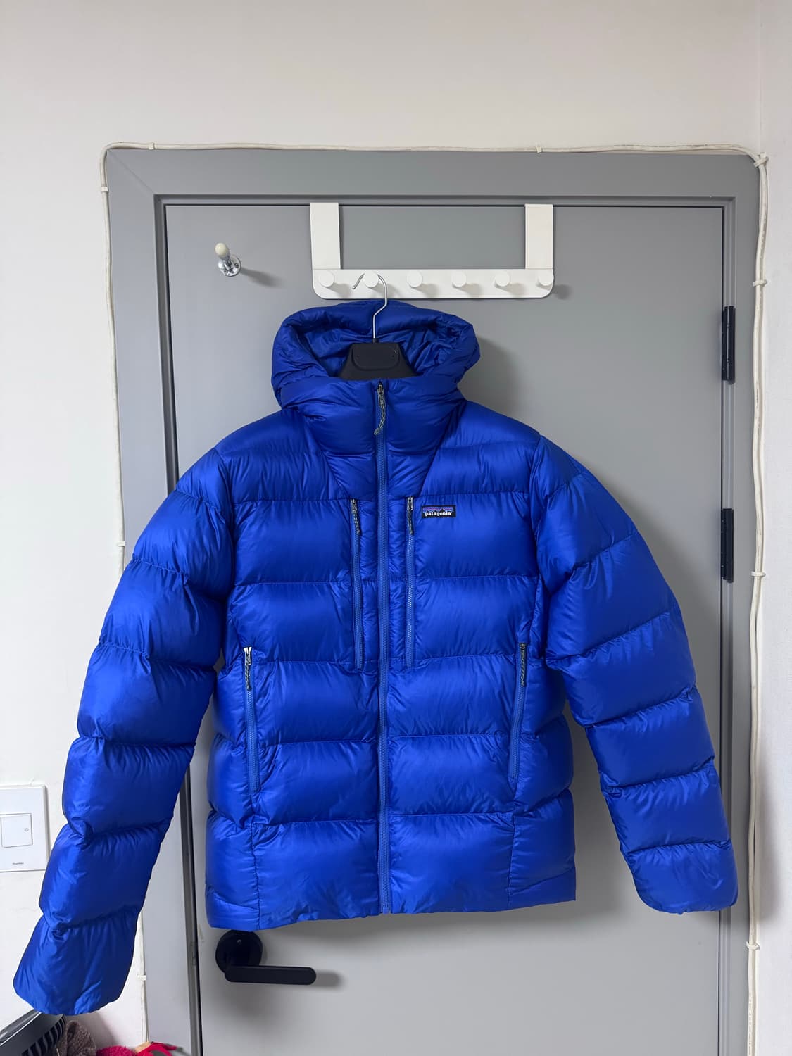 파타고니아 피츠로이 블루 색상 M사이즈 패딩 상품이미지1