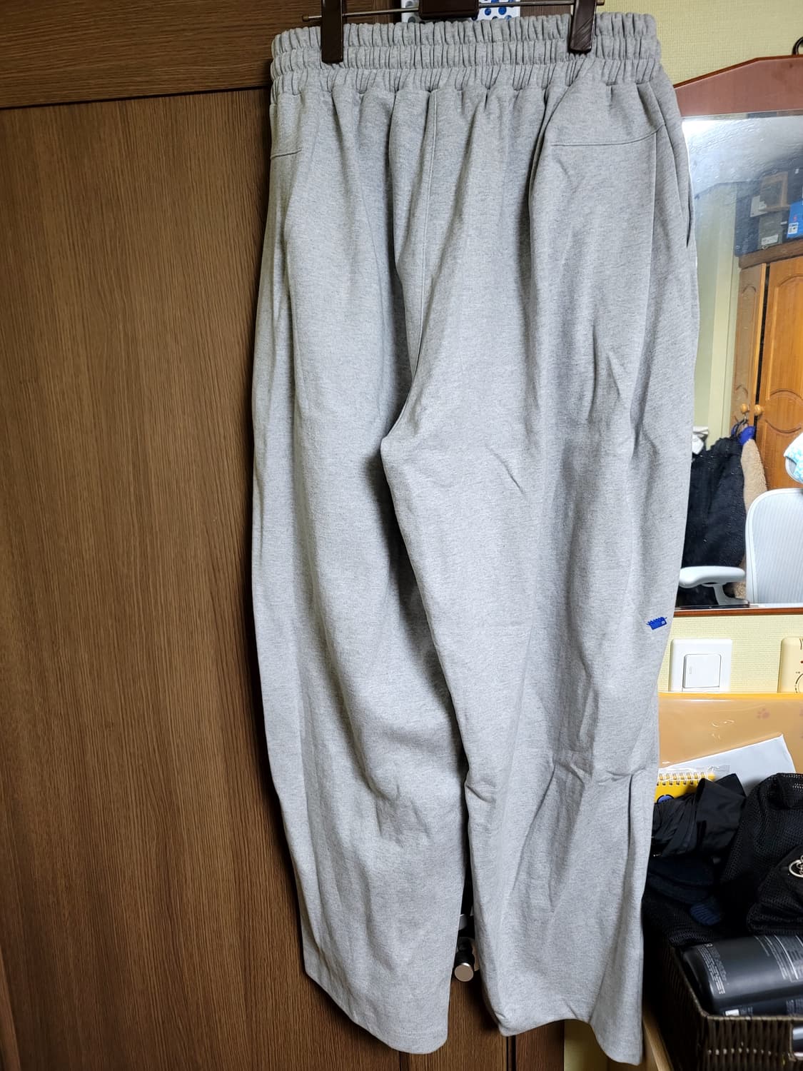 아더에러 트위니 로고 스웨트팬츠 그레이 상품이미지5