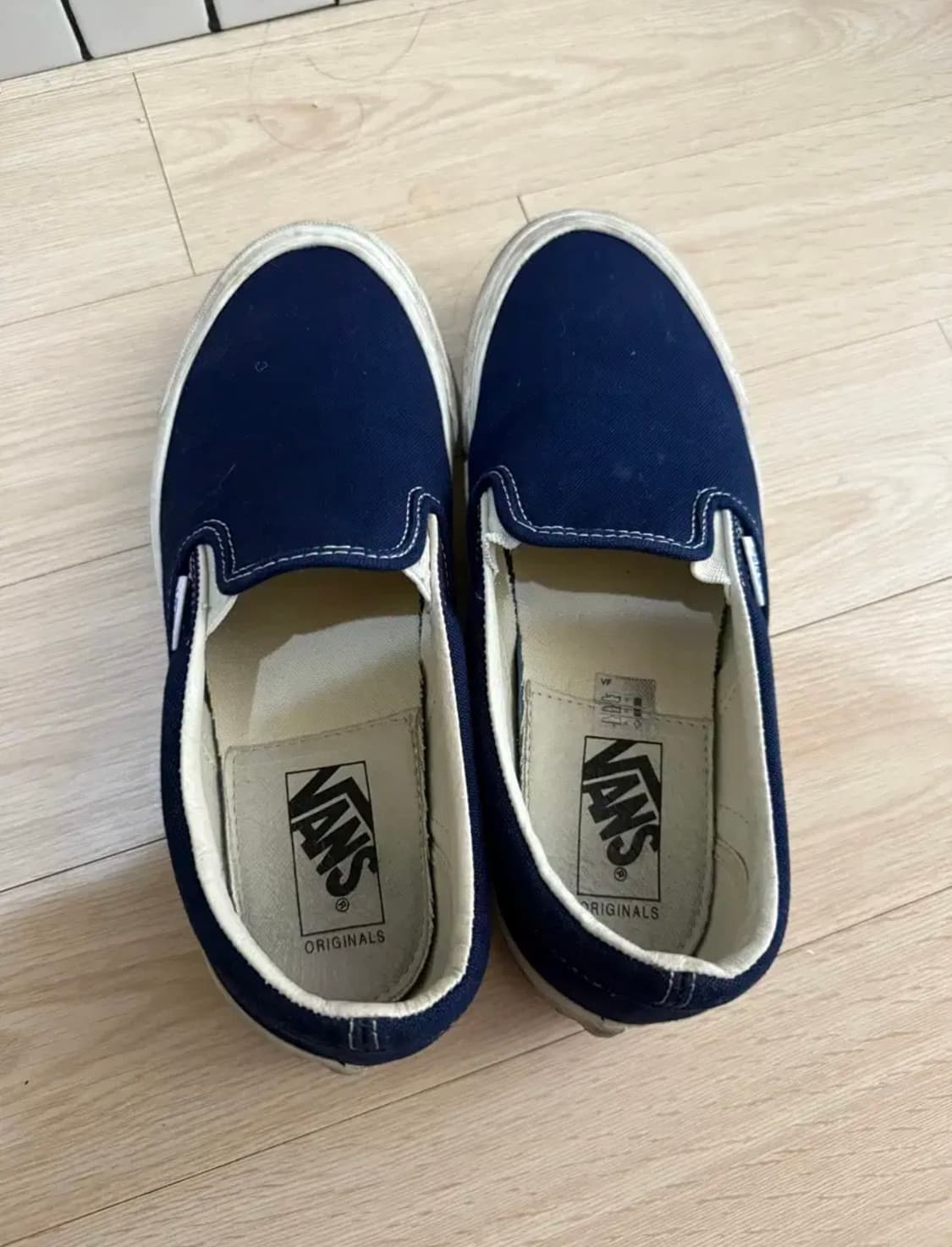 반스 볼트 OG 클래식 슬립온 네이비 240 상품이미지1