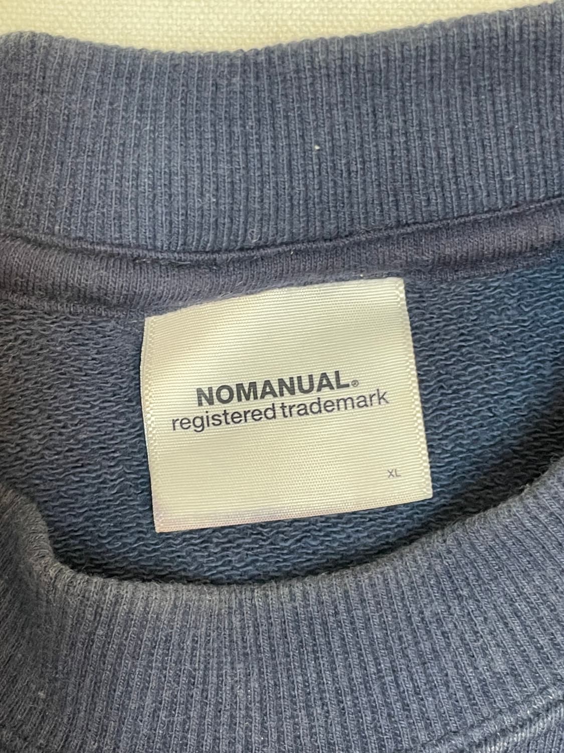 노메뉴얼 맨투맨 상품이미지3