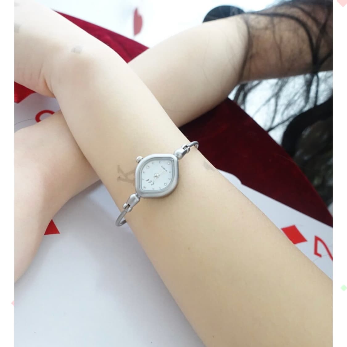 이이이스페이스 다이아 시계 상품이미지1