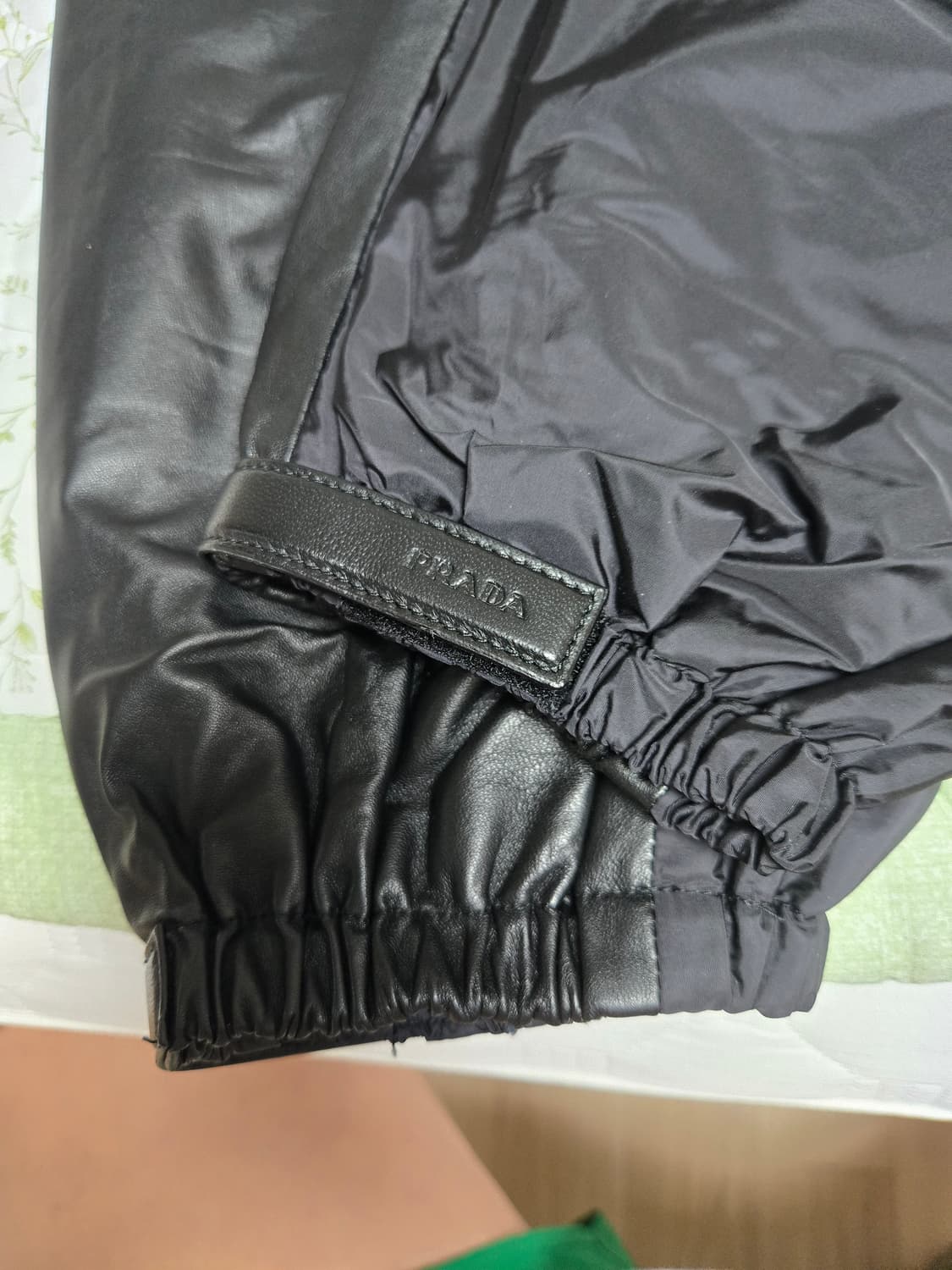 프라다 조거팬츠 상품이미지5