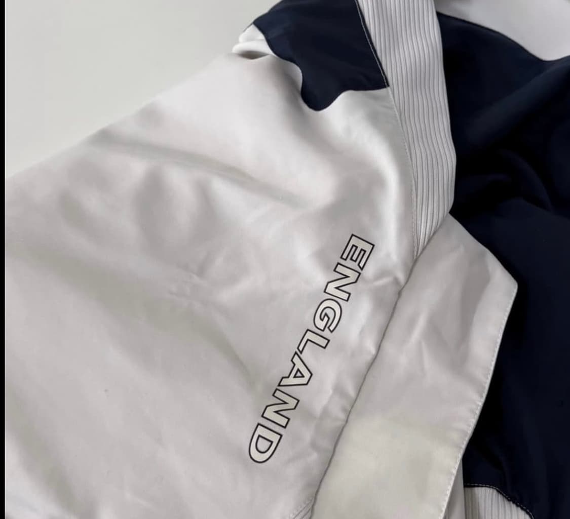 엄브로 잉글랜드 06-08 바람막이 트랙자켓 상품이미지3