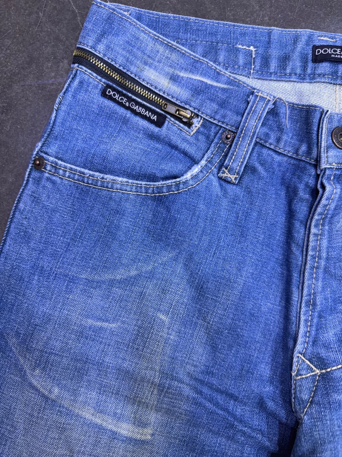 돌체앤가바나 지퍼 포인트 빈티지 워싱 스트레이트핏 데님팬츠 48 상품이미지4
