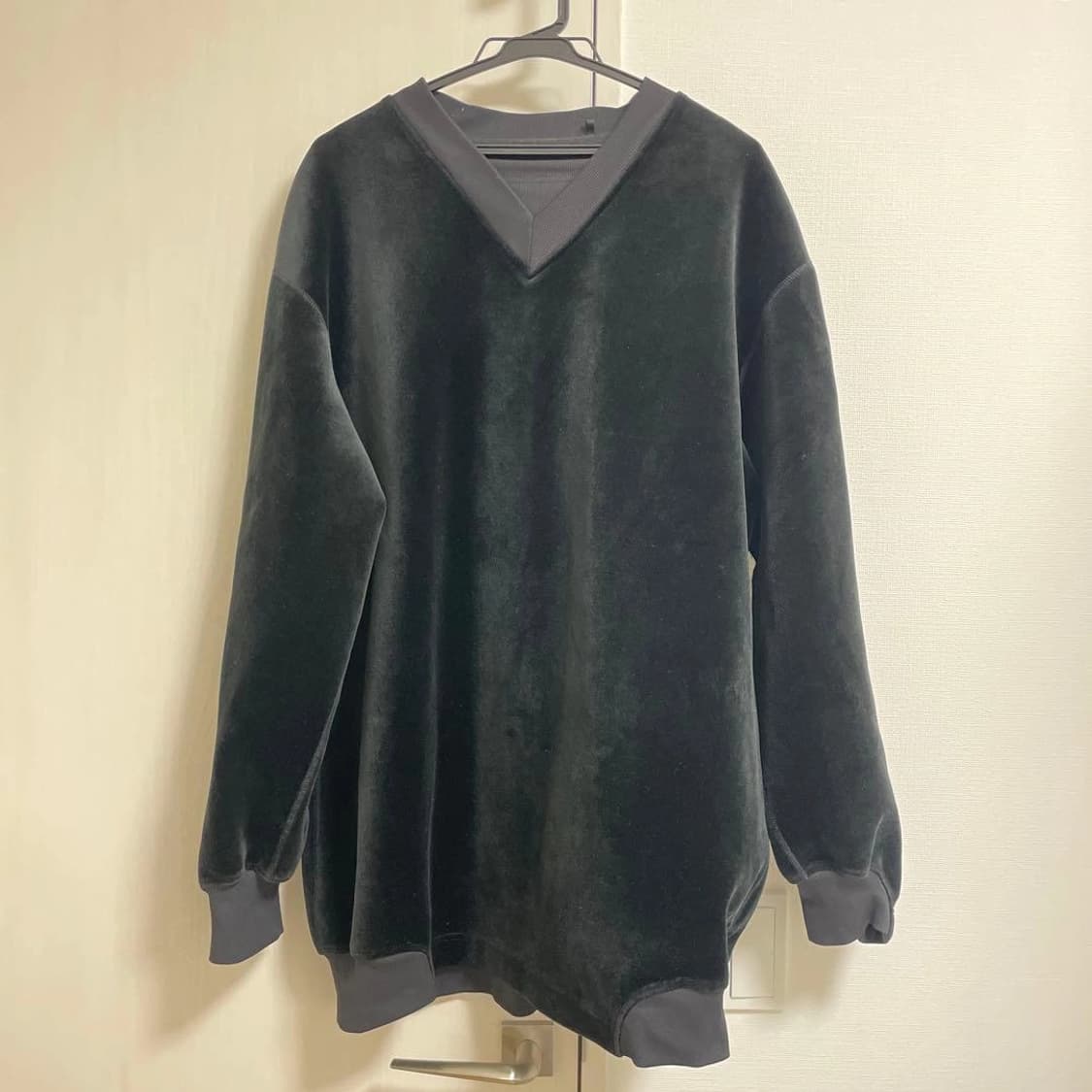   Y-3 벨벳 스페이서 스웨터 상품이미지1