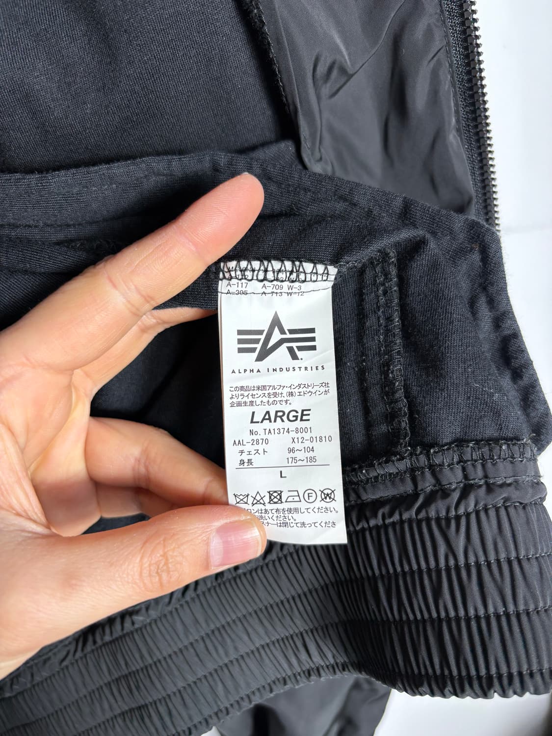 알파 인더스트리 플라이트 자켓 블랙 상품이미지3