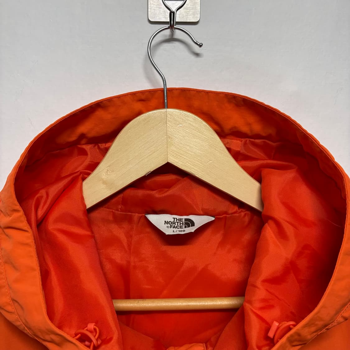 노스페이스 오렌지 후디 아노락 상품이미지4