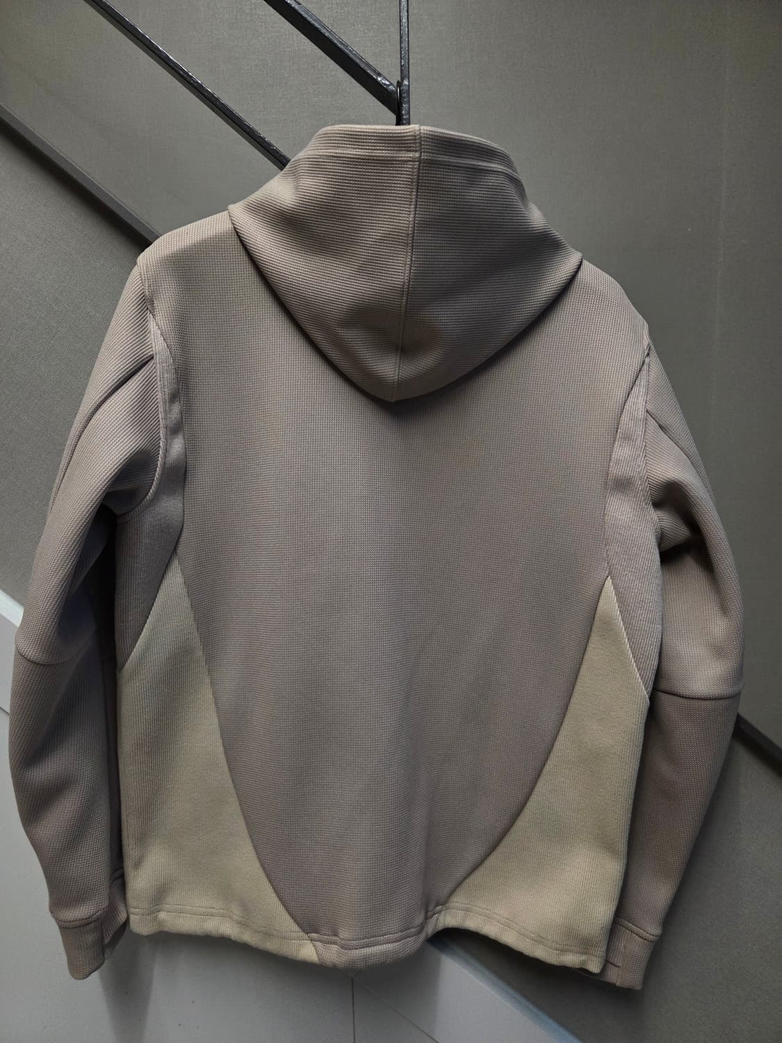 XLIM EP.4 HOODIE ZIPUP - BEIGE 2 상품이미지3