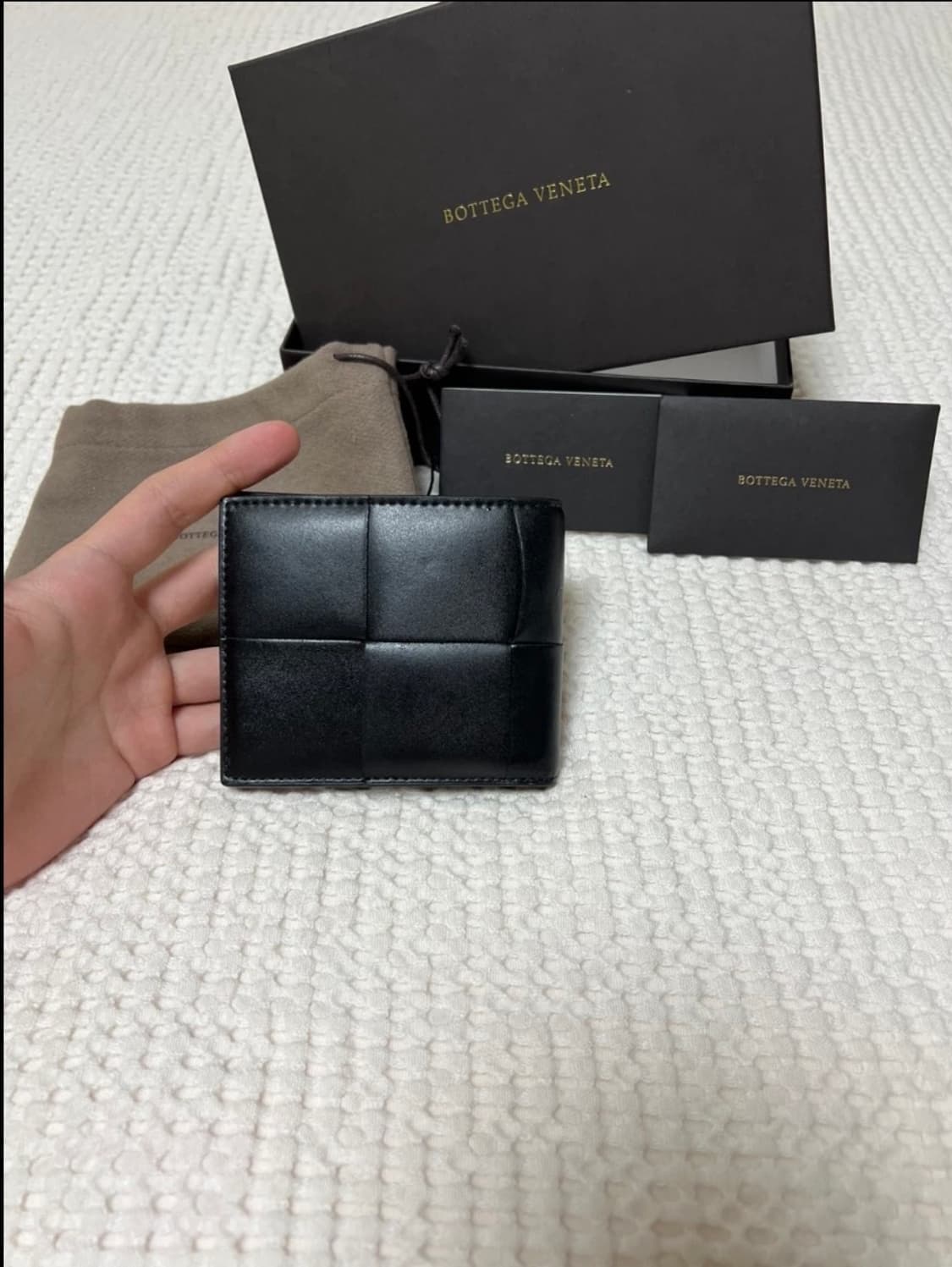 (크림판) 보테가베네타 맥시 반지갑 블랙 상품이미지2
