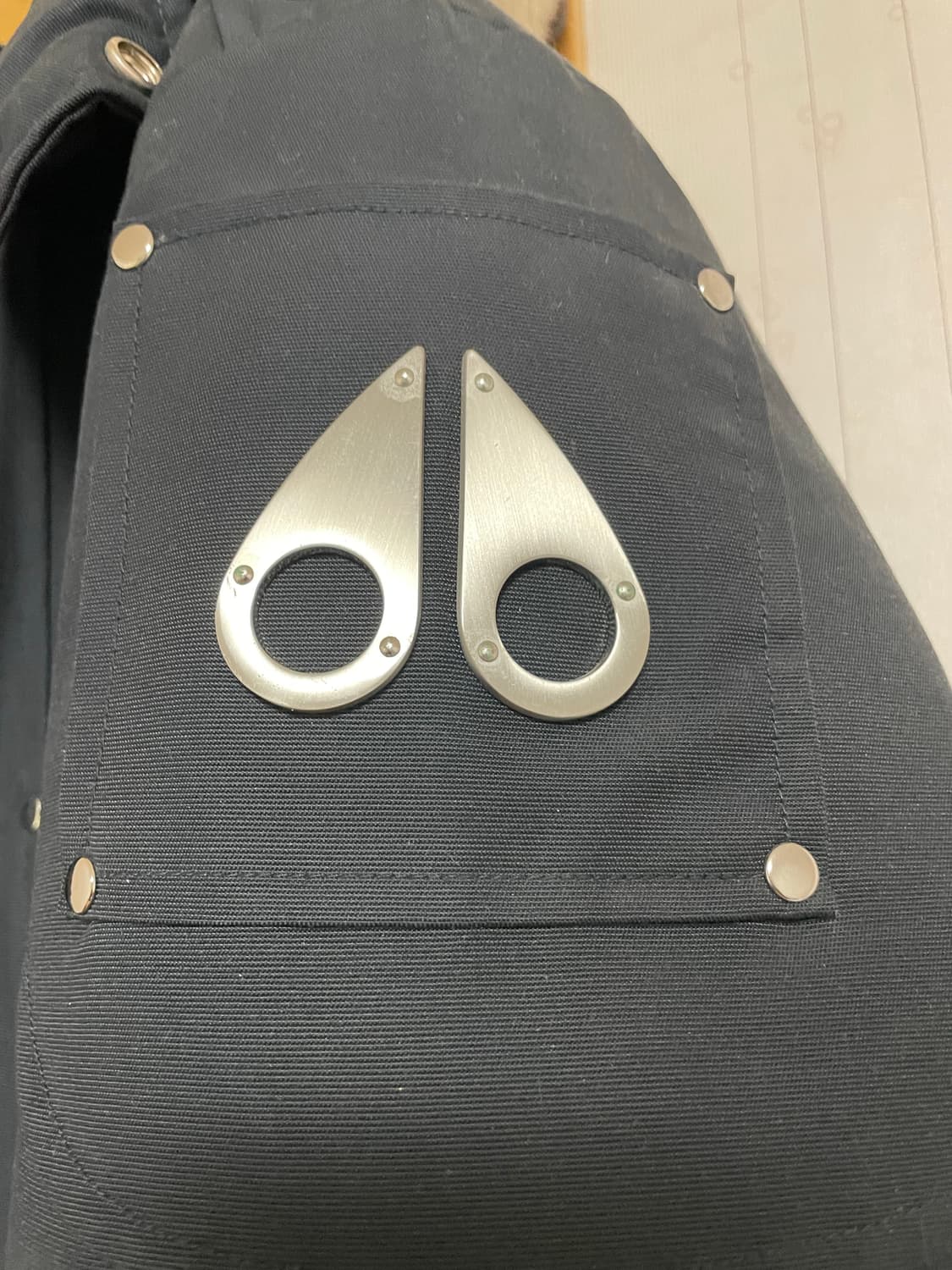 무스너클 쓰리쿼터 화이트 퍼 M사이즈 네이비 (ss급) 상품이미지3