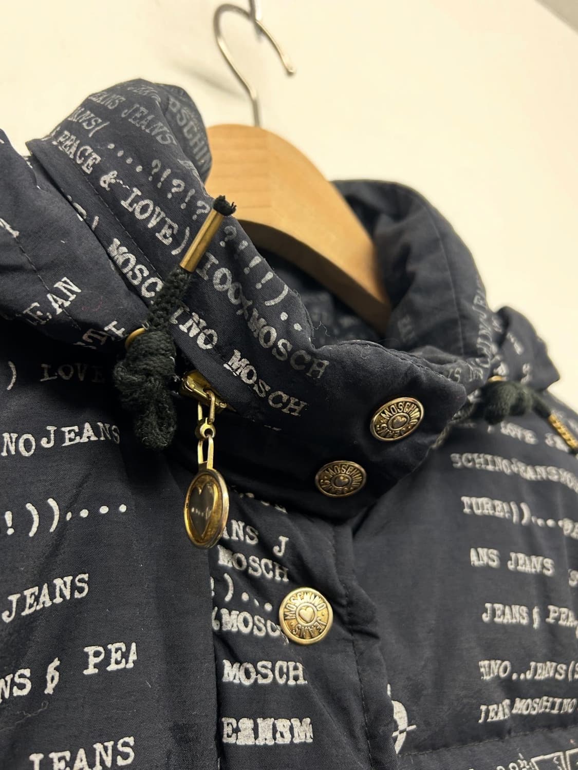 90s MOSCHINO 프린트 다운 자켓 상품이미지5