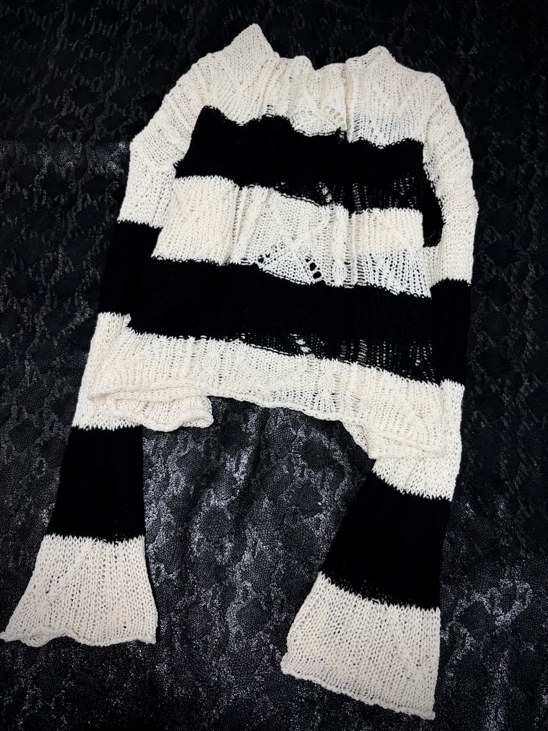 “Vintage” 00’s Off-Shoulder Stripe Knit  상품이미지4