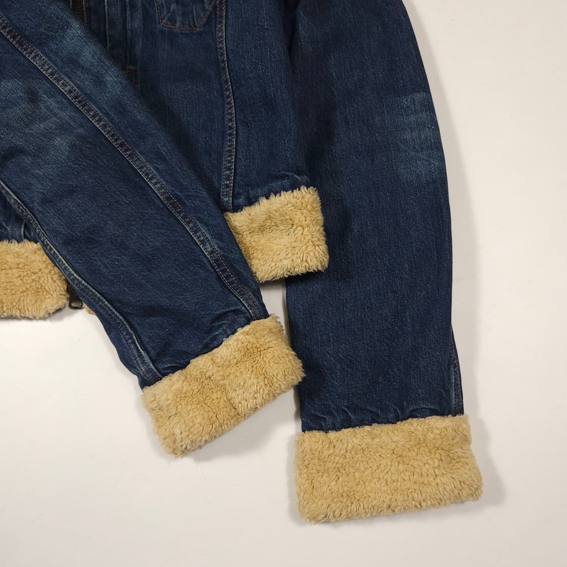 리바이스 쉐르파 데님 트러커 자켓 상품이미지3