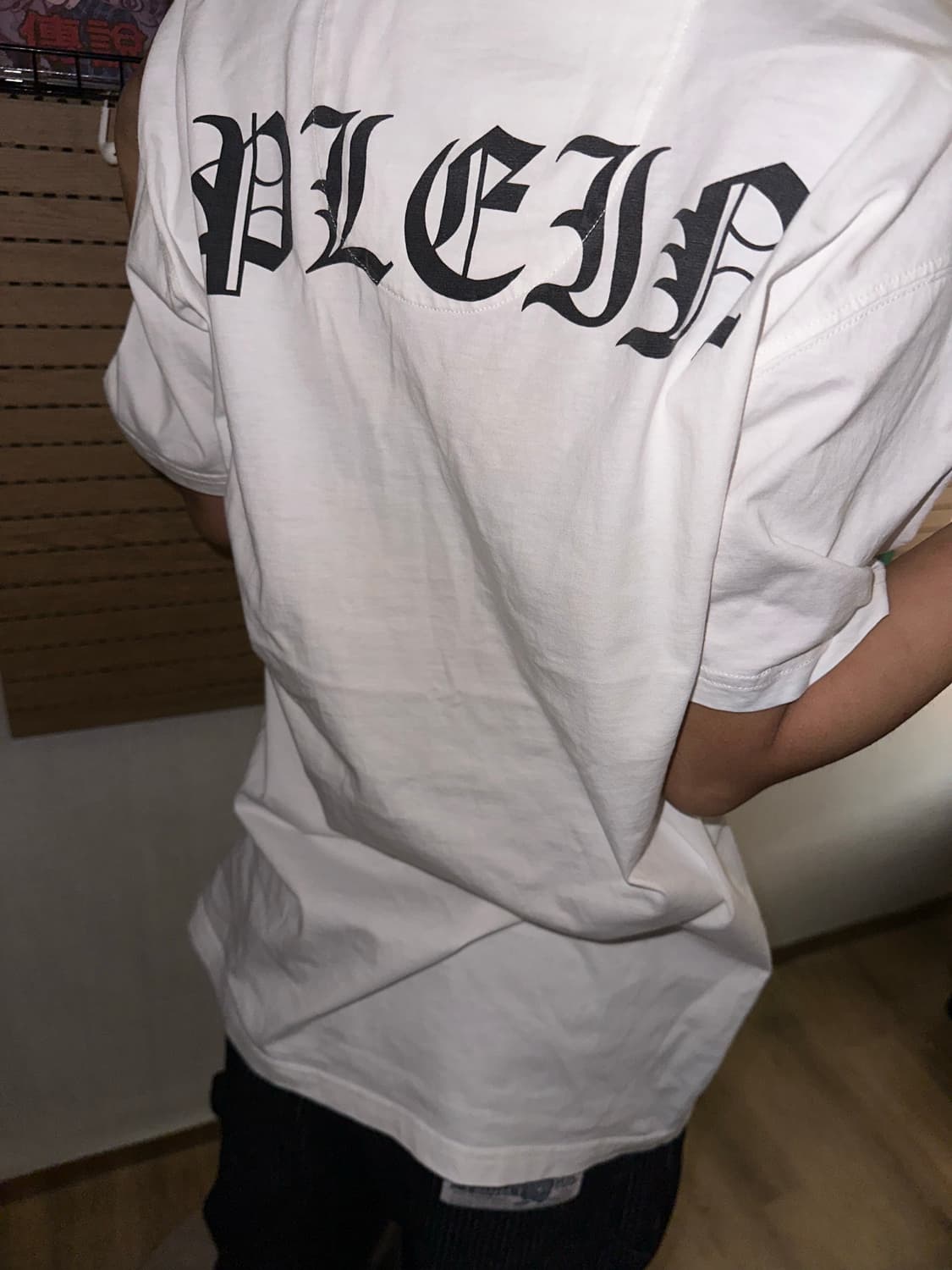 필립 플레인  브이넥 반팔티셔츠 상품이미지1