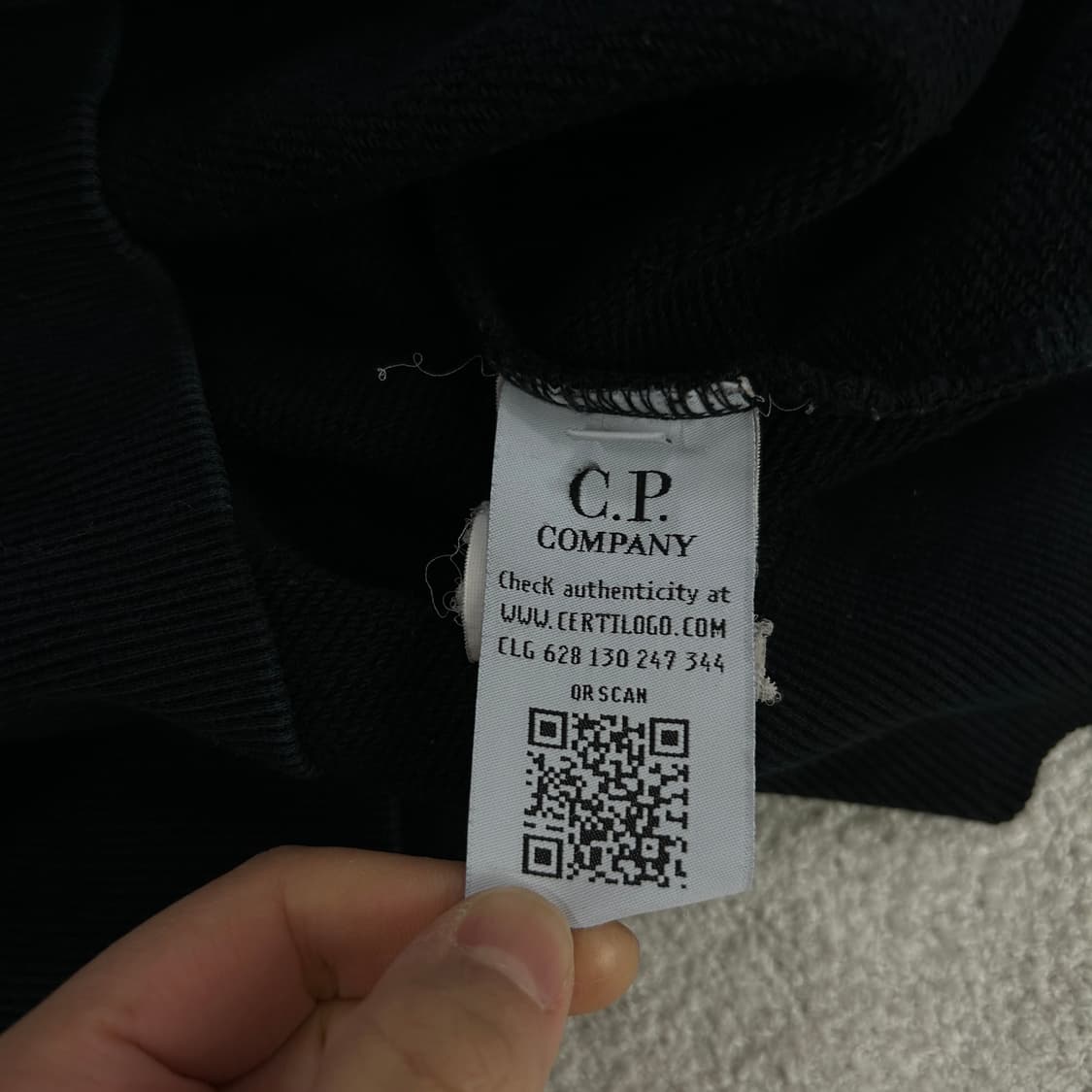Cp컴퍼니 맨투맨 m 상품이미지4