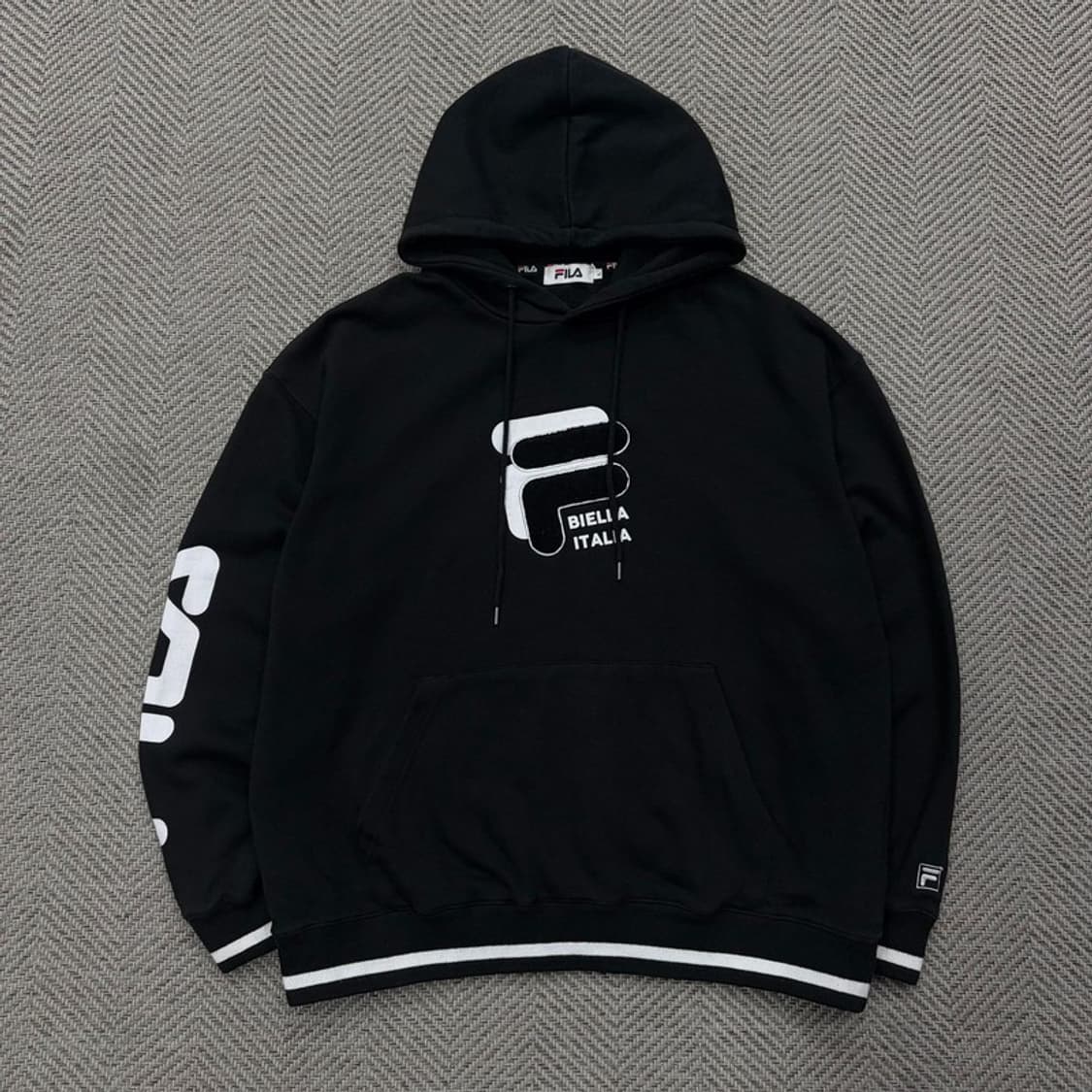 휠라 그래픽 로고 후드티 v2513 상품이미지1