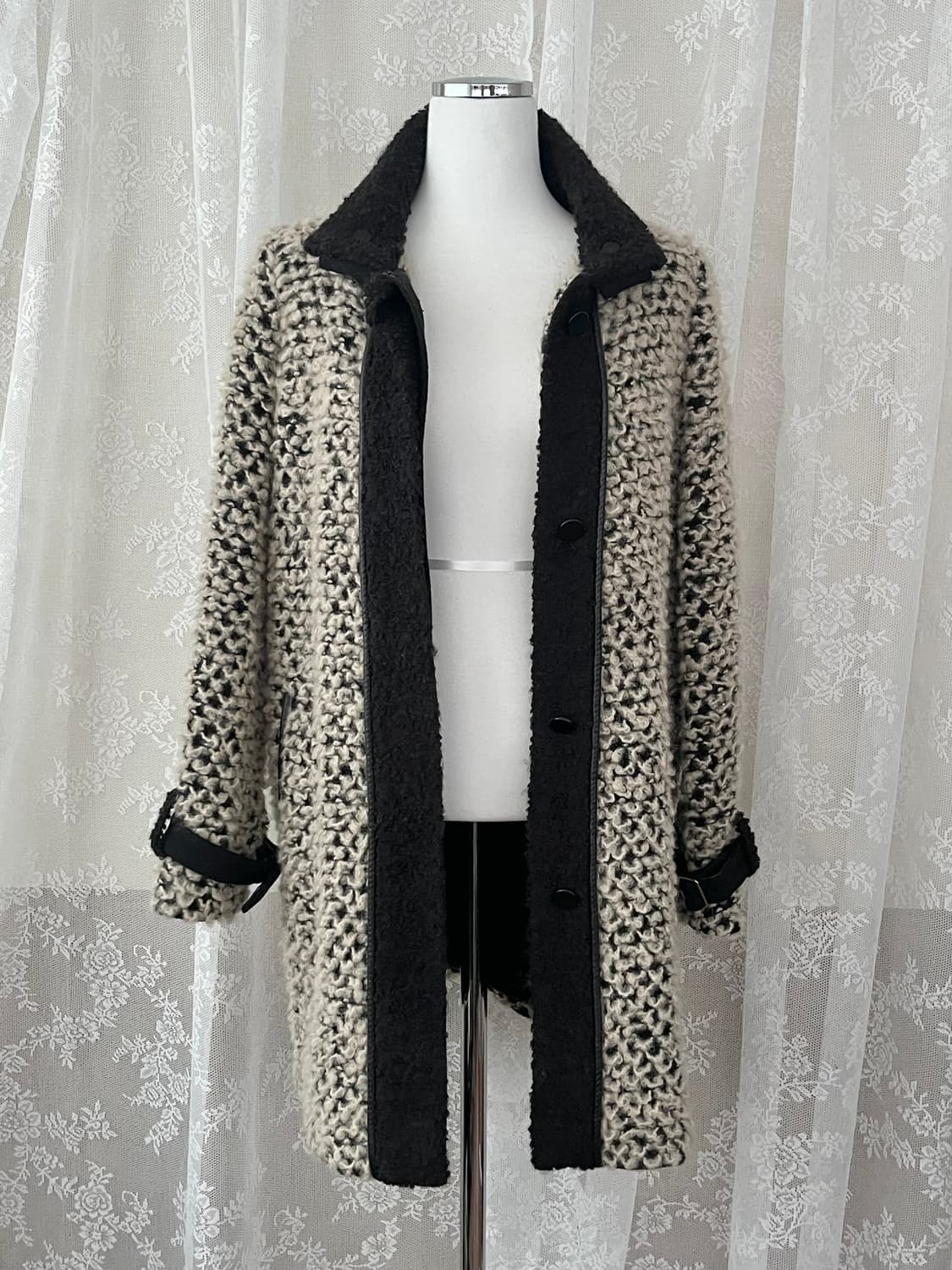 82-94-160) 한섬 시스템 뽀글이 코트 상품이미지3