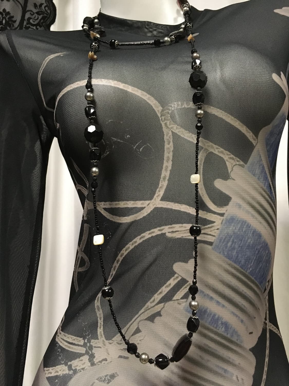 Vintage 블랙 와인 자개 비즈 롱 네크리스 목걸이 상품이미지7