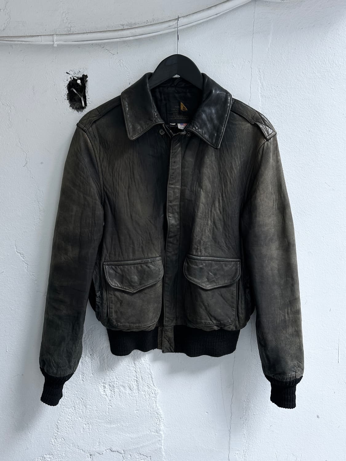 90's USA Made 아비렉스 A2 레더 봄버 자켓 상품이미지1