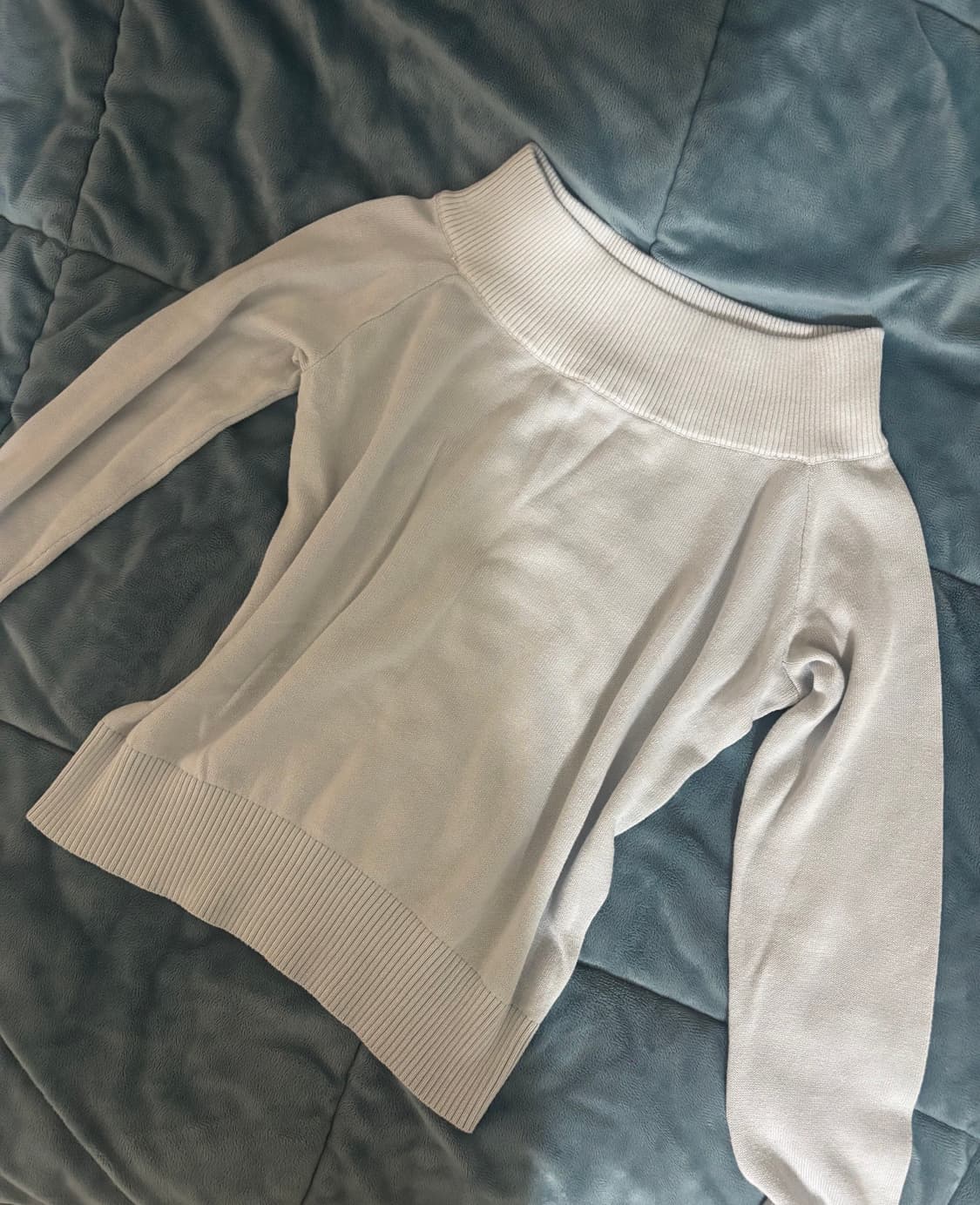 브랜디멜빌 오프숄더 니트 상품이미지1