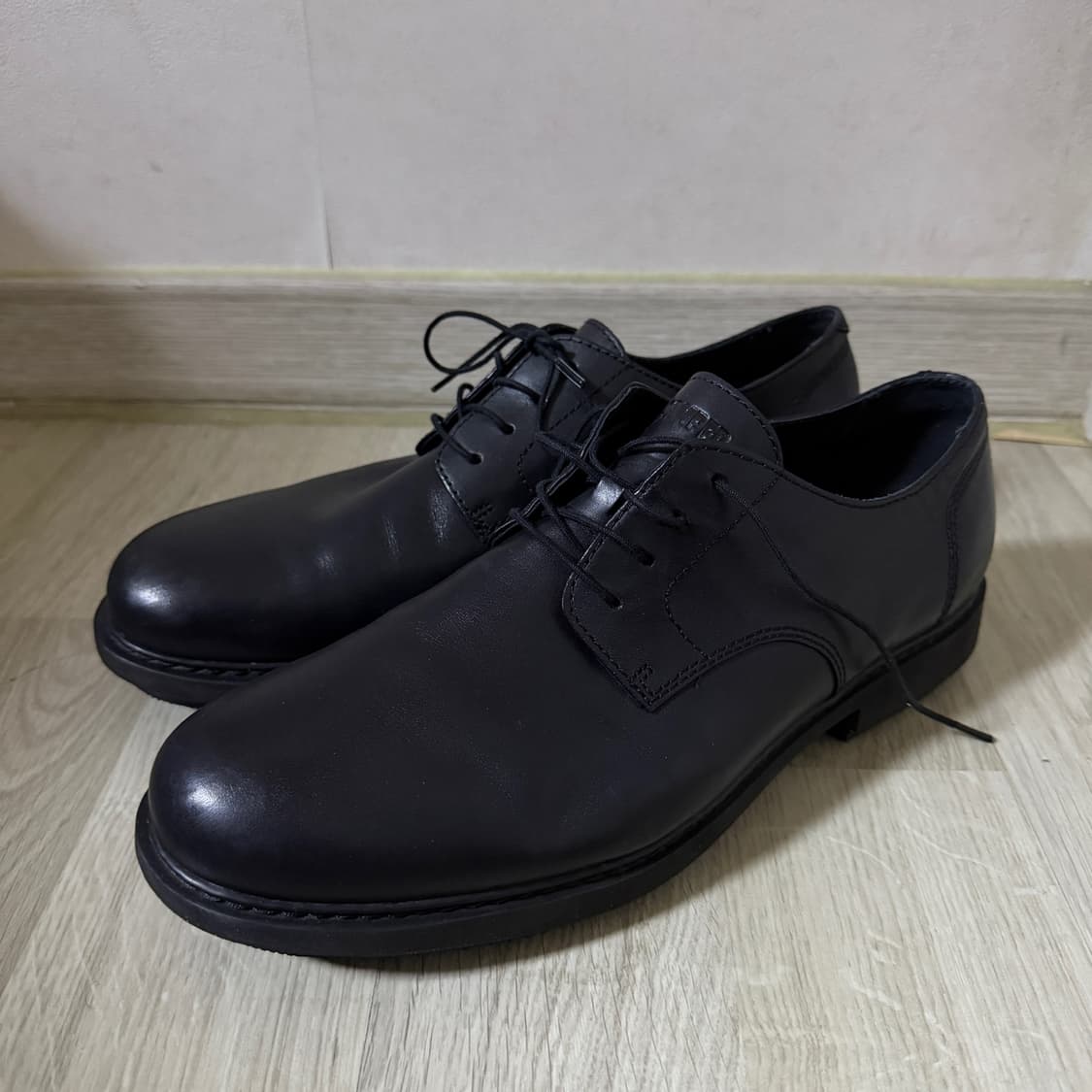 캠퍼 CAMPER 뉴만 K100152-021 스니커즈 42.5 (270) 상품이미지2