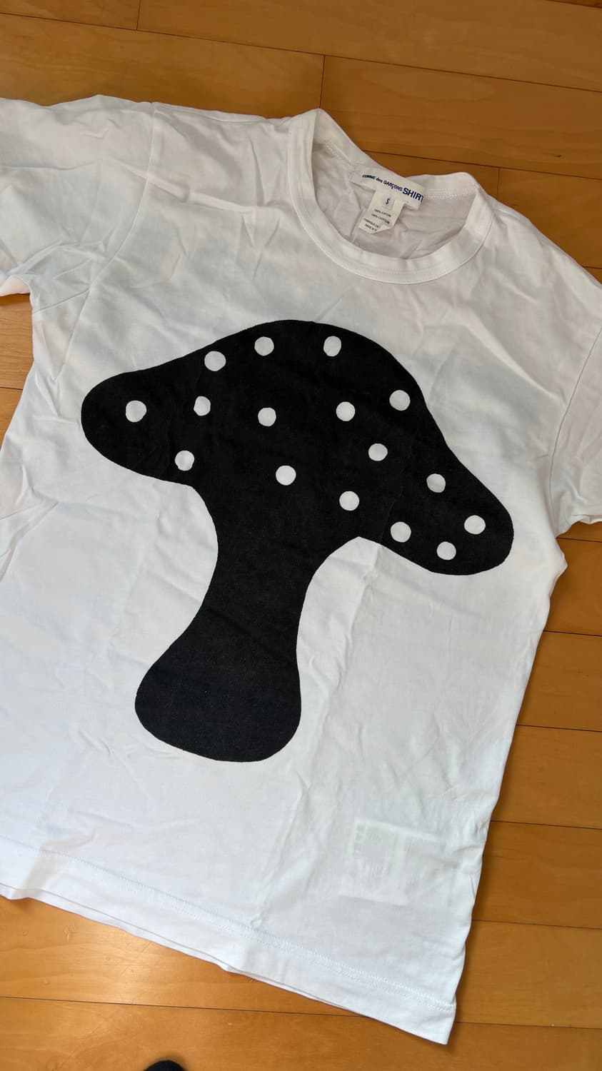 꼼데가르송 머쉬룸 반팔 상품이미지3